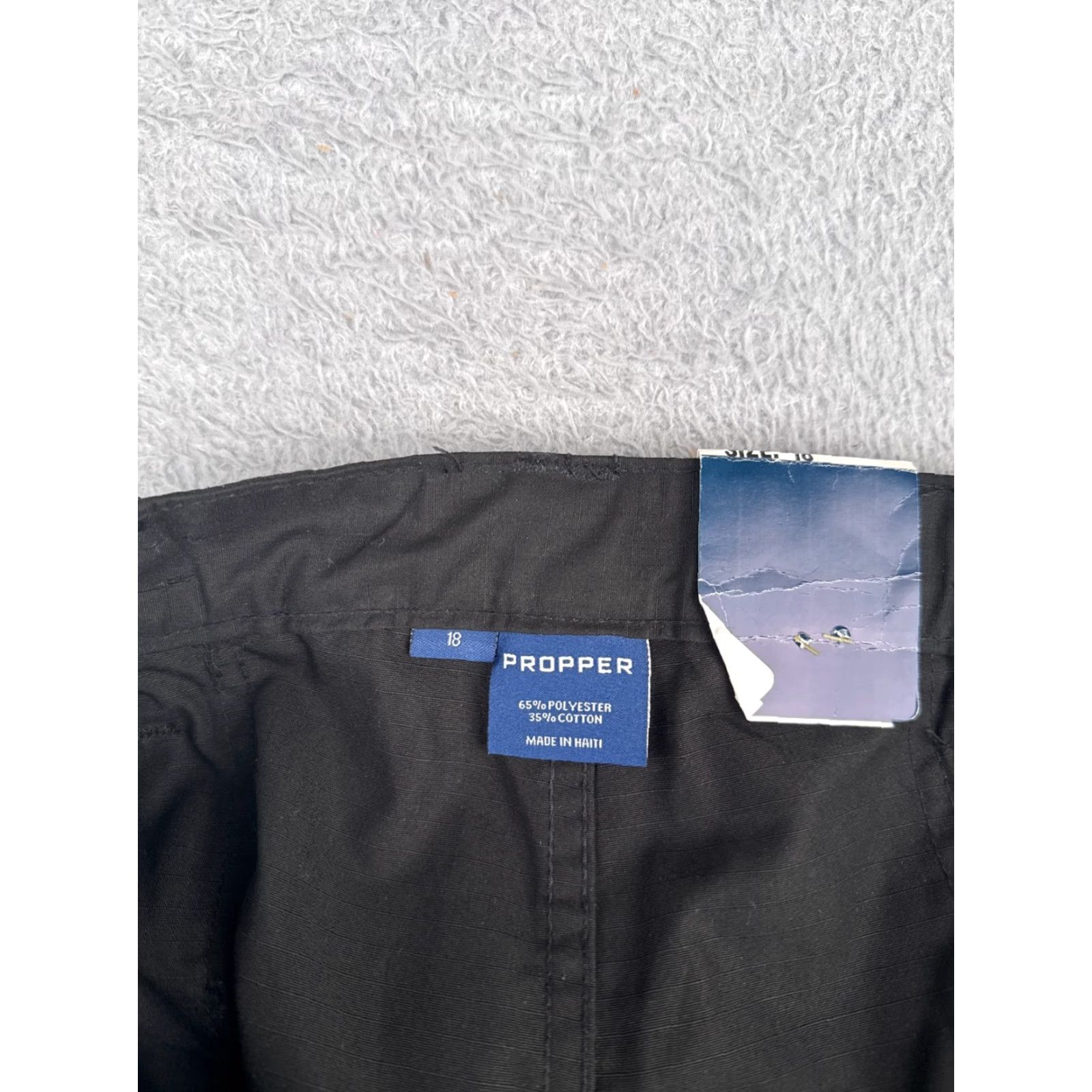 Propper VINTAGE? No — Propper Tactical Pants Women 18 Black Rip-Stop Cargo Un-hemmed LEO 36x35 NEW Size 40" / US 18 - 6 Thumbnail