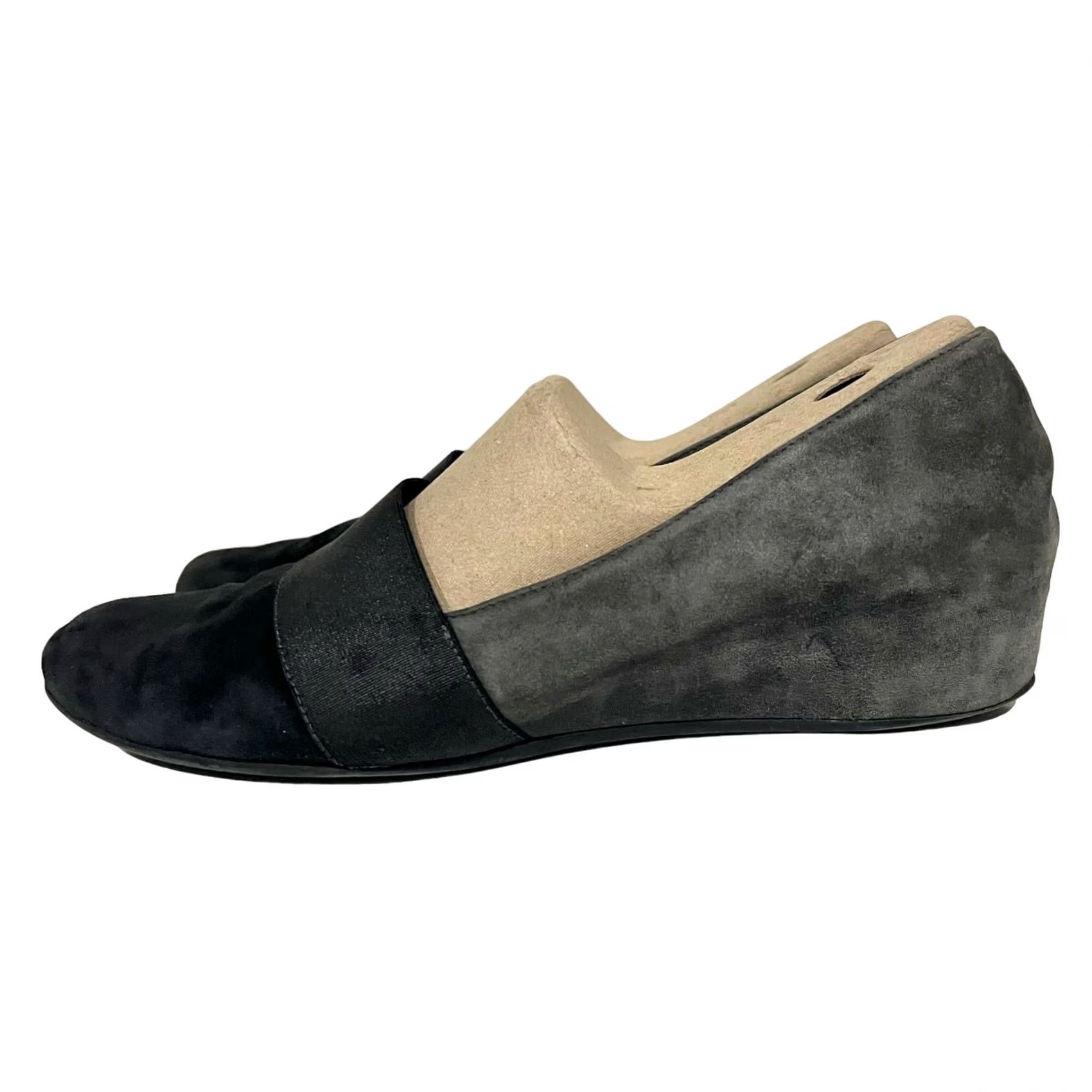 Aquatalia Aquatalia Loafers Wedge Heels Black Gray Suede Leather Slip On Women's 10 Size US 10 / IT 40 - 6 Thumbnail