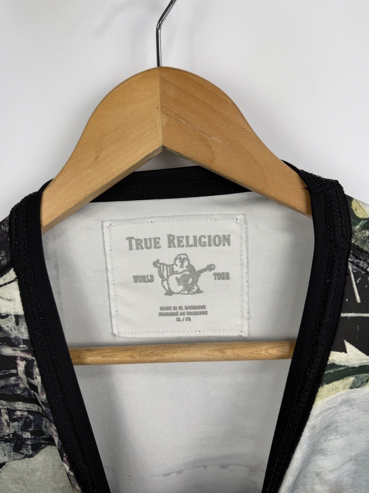True Religion 🇺🇸 Vintage True Religion All Over Print T-Shirt Hype Rare Y2K Size US XL / EU 56 / 4 - 6 Thumbnail