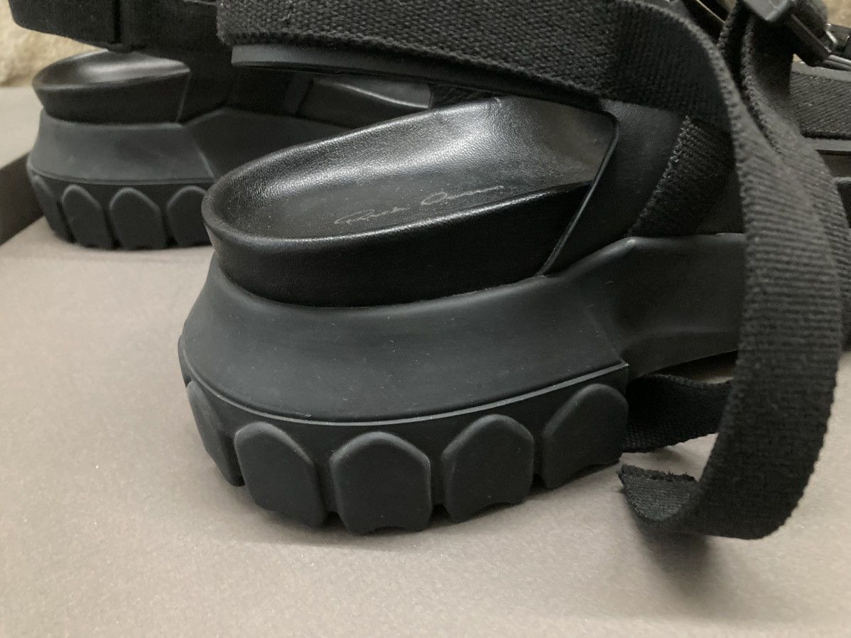 Rick Owens NEVER WORN / Rick Owens Tractor Sandals Size US 8 / EU 41 - 9 Thumbnail