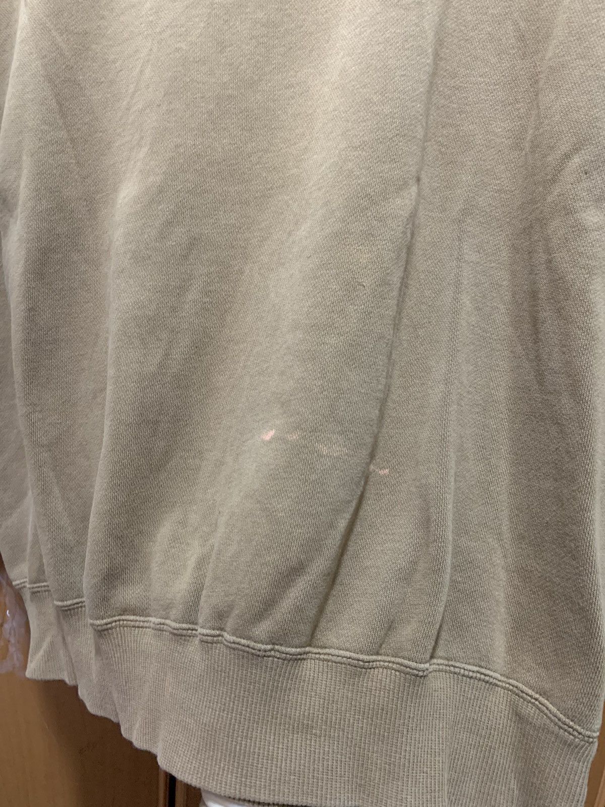 Champion Distressed Vintage Champion Crewneck Size US L / EU 52-54 / 3 - 9 Thumbnail