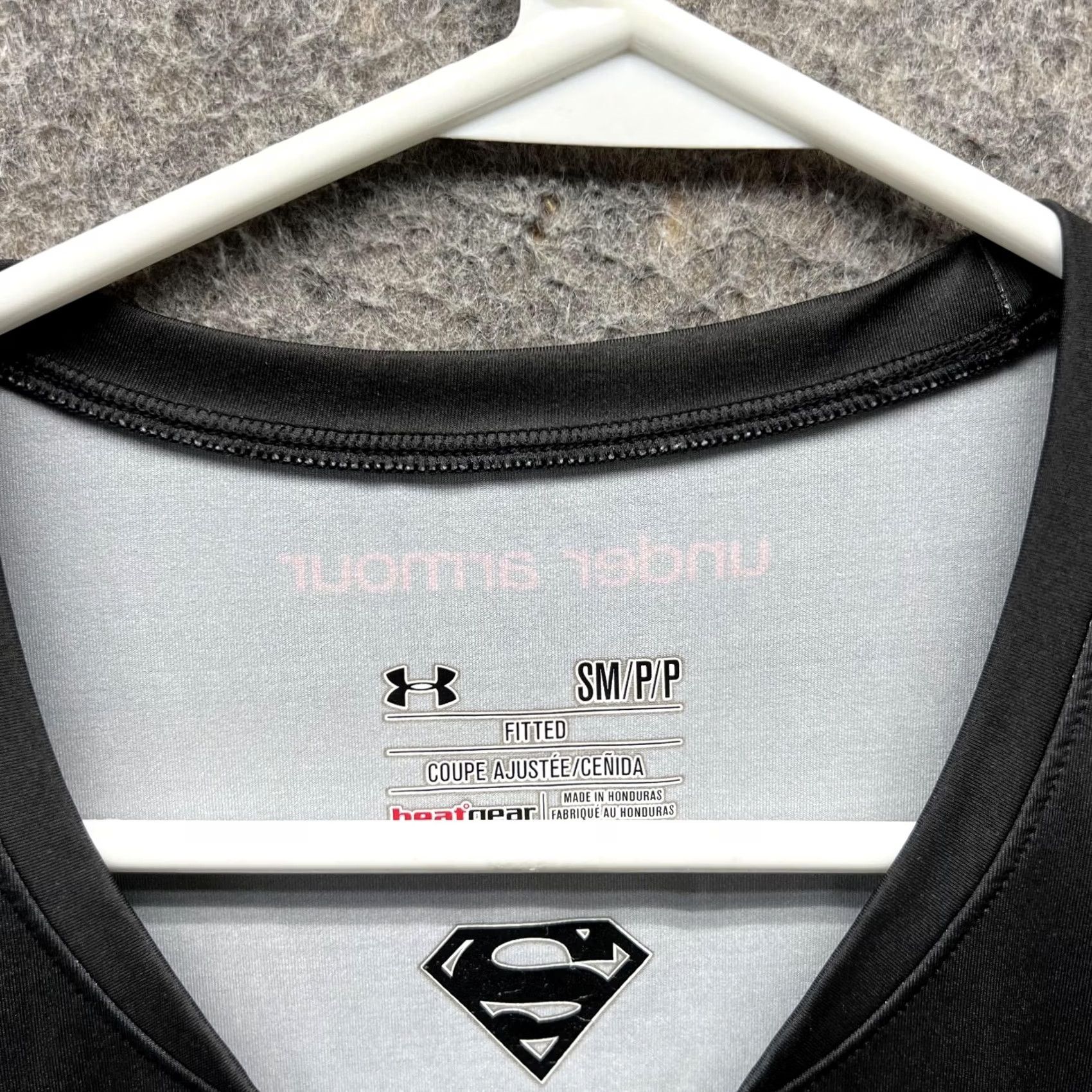 Under Armour Under Armour Shirt Women Small Black Athletic Fitted HeatGear UA Comfort Jersey Short Sleeve T-Shirt Size S / US 4 / IT 40 - 5 Thumbnail