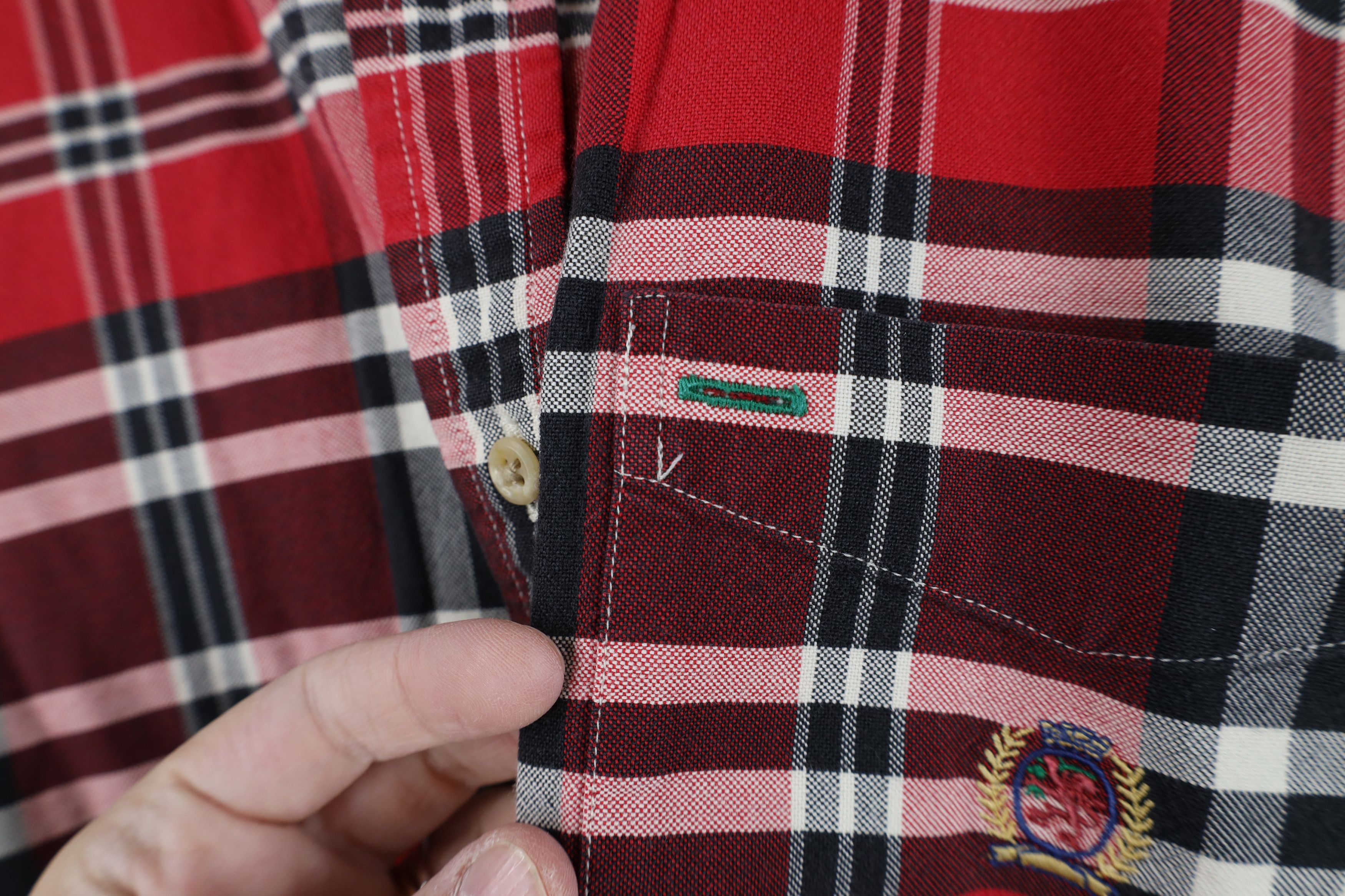 Tommy Hilfiger Vintage 90s Tommy Hilfiger Oxford Collared Button Down Shirt Size US S / EU 44-46 / 1 - 10 Thumbnail