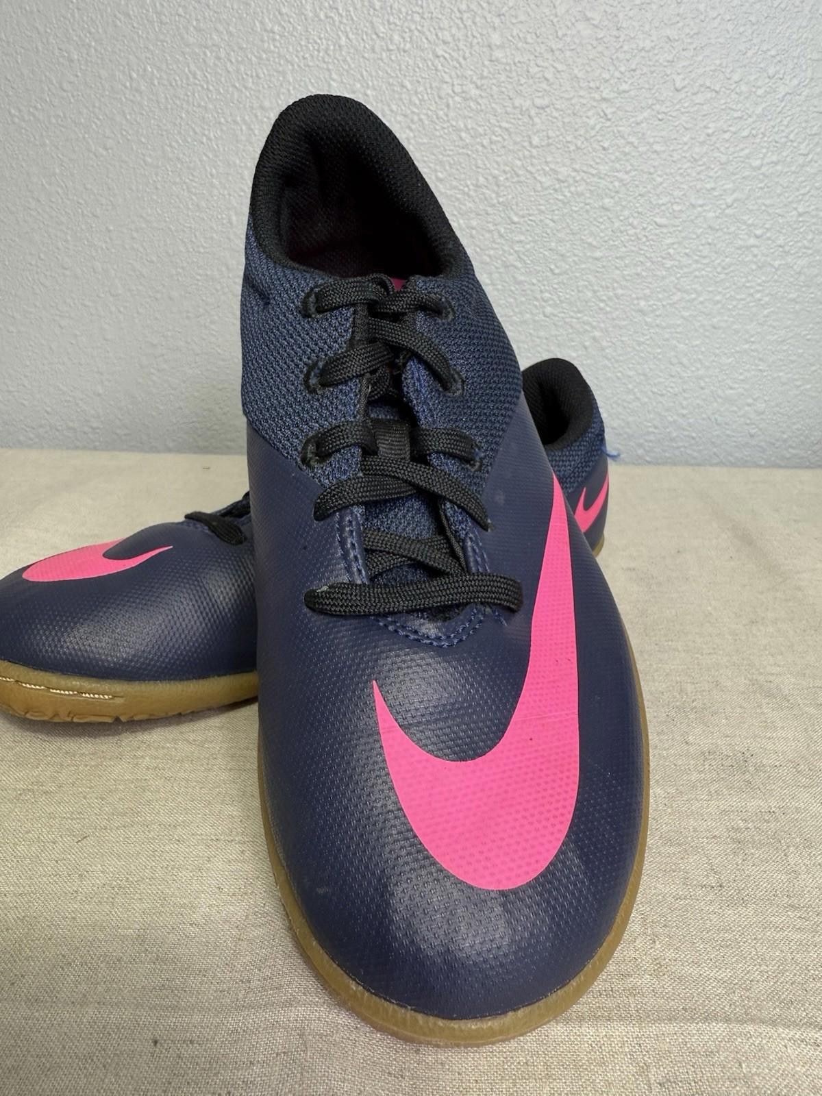 Nike Nike Mercurial Pro IC Kids Shoes Sz 3.5Y Size US 5 / EU 37 - 7 Thumbnail