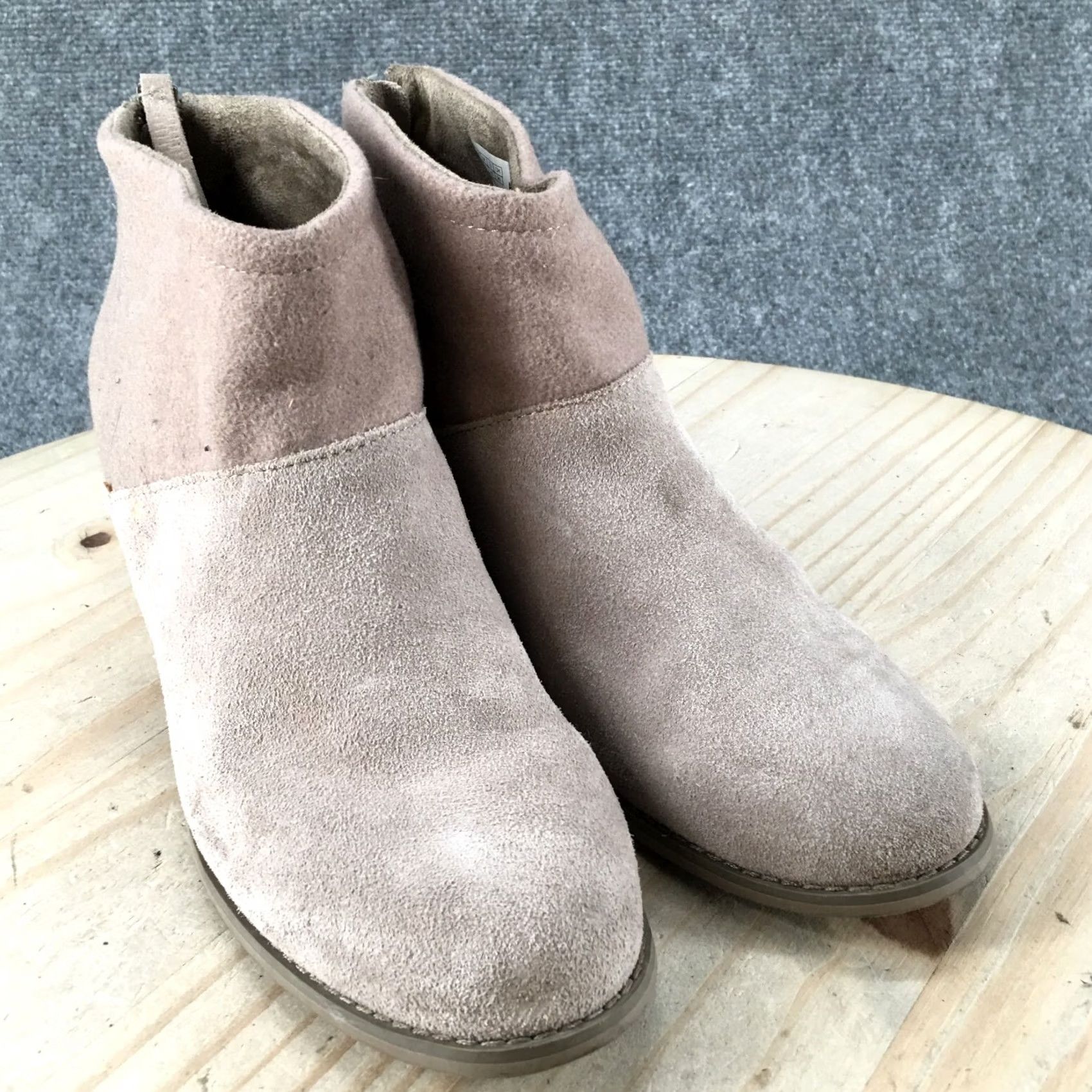 Toms TOMS Boots Womens 9 Lacy Back Zip Block Heels Ankle Booties Beige Suede Casual Shirt Size US 9 / IT 39 - 3 Thumbnail