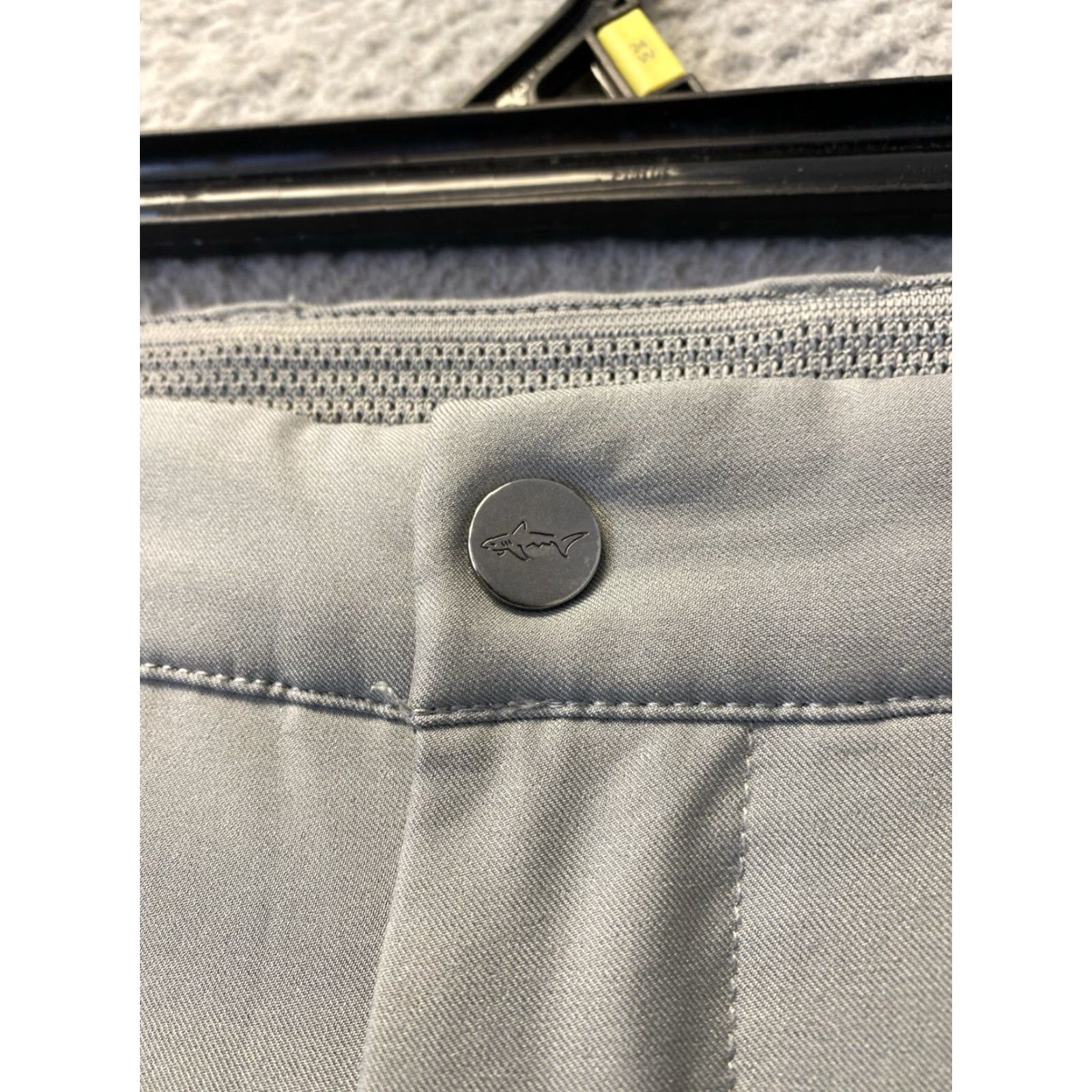 Vintage Greg Norman Men's Ultimate 5-Pocket Clubhouse Golf Pants ML75 38x32 Gray/129-15 Size US 38 / EU 54 - 4 Thumbnail