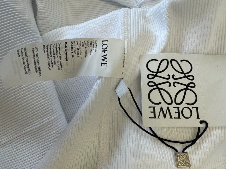 Loewe LOEWE Anagram embroidered Logo long sleeves Size US S / EU 44-46 / 1 - 5 Thumbnail