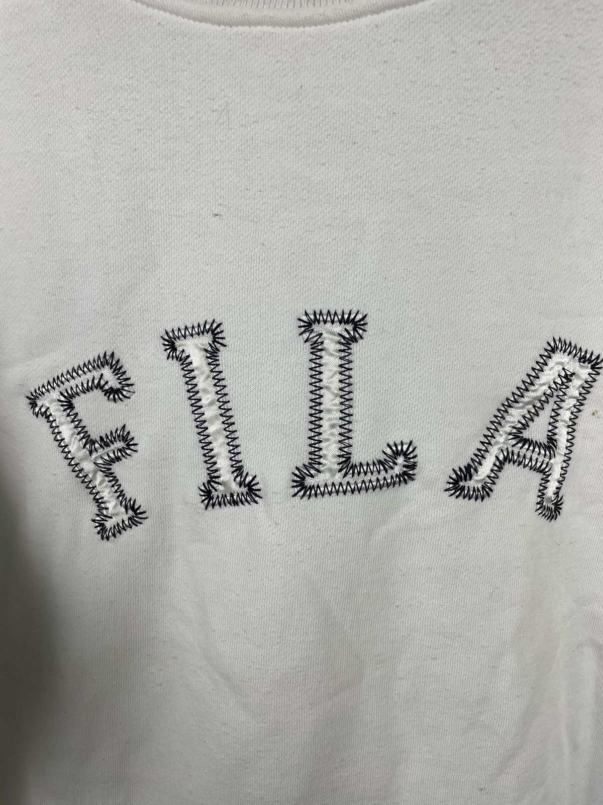Fila Fila Spell Out Sweatshirt Size US L / EU 52-54 / 3 - 3 Thumbnail
