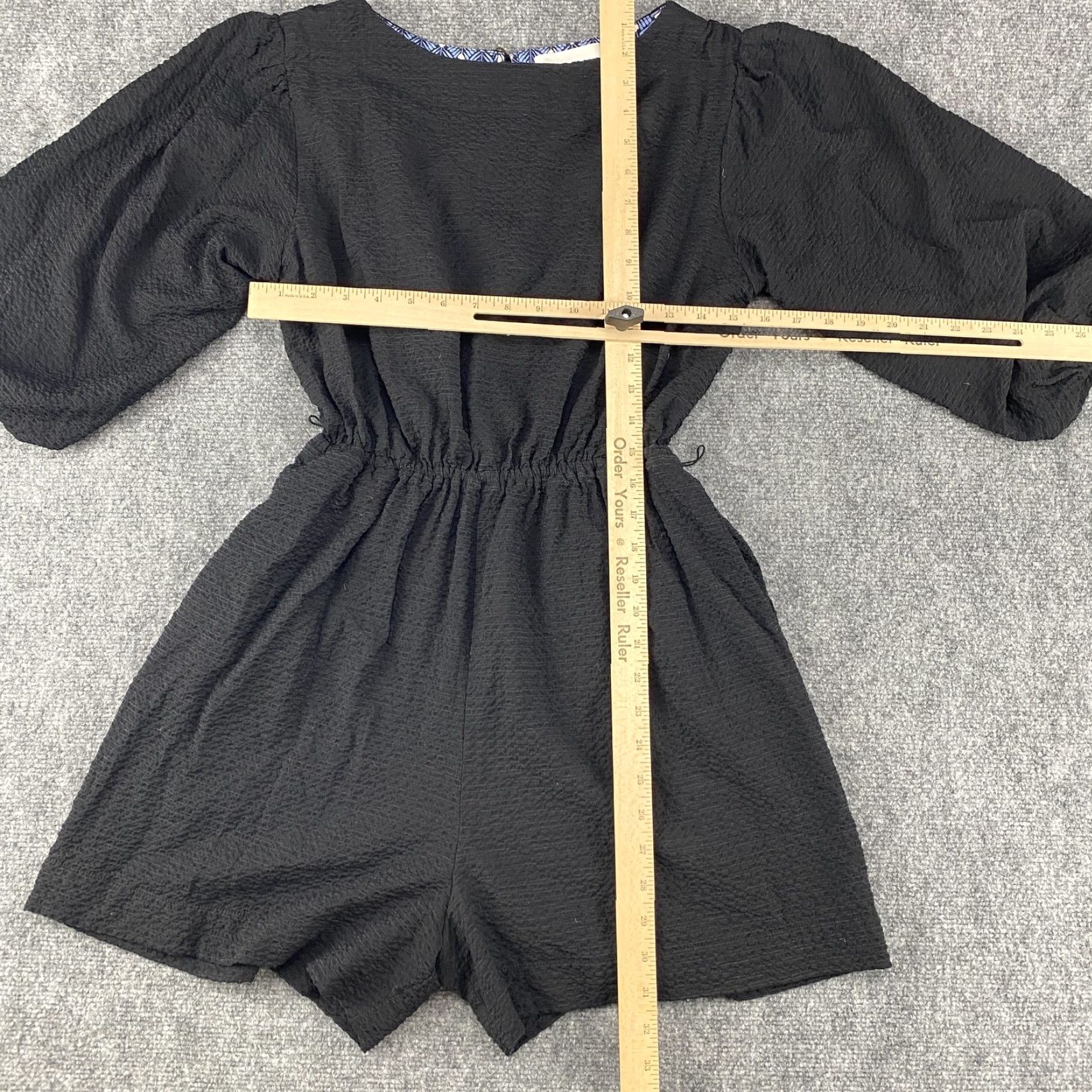Anthropologie Anthropologie Romper Womens Small Black Textured Puff Sleeve Elastic Waist Boho Size 28" / US 6 / IT 42 - 7 Thumbnail