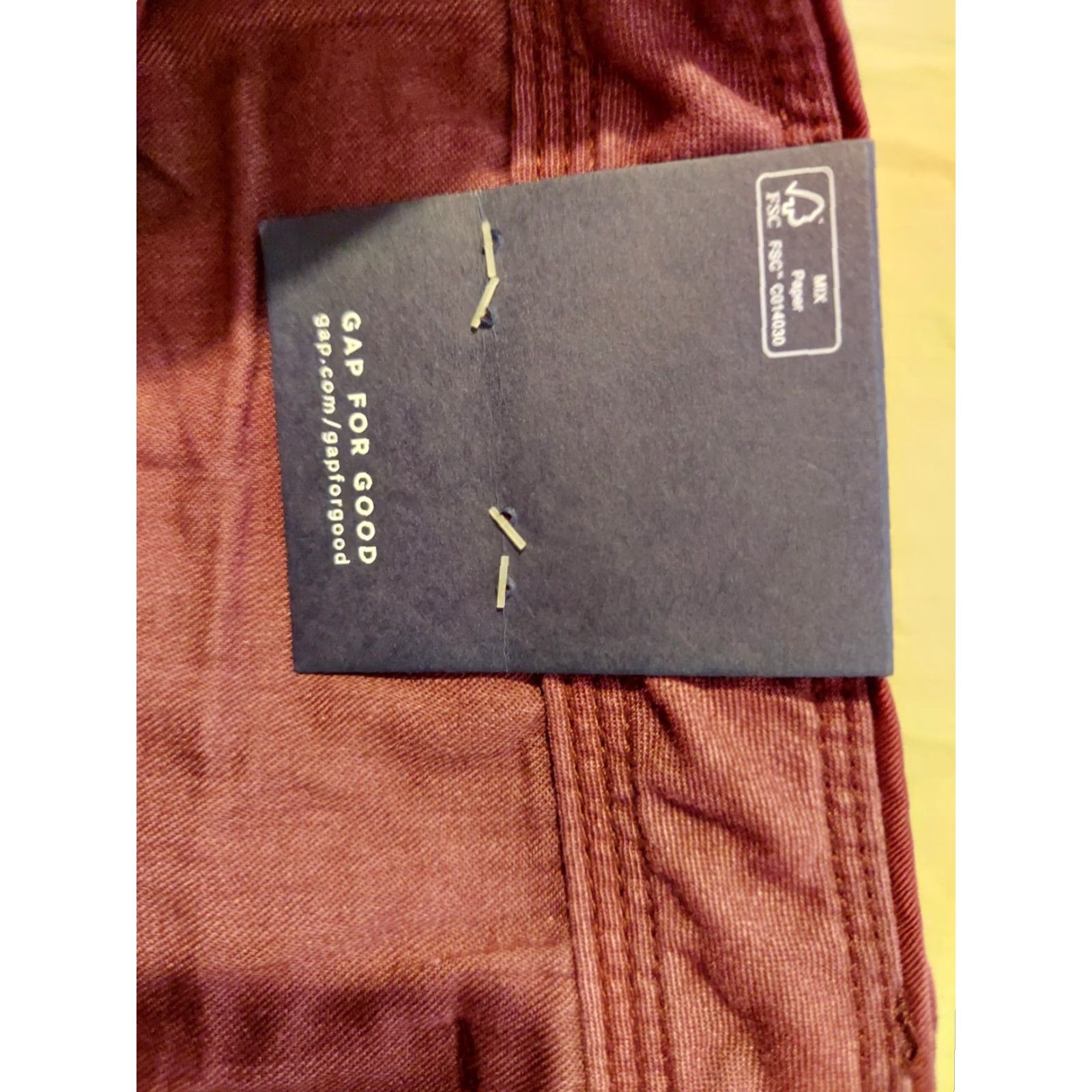 Gap Mens Gap Khaki Slim Chino Dress Pants 33x30 Beige 30 Inseam Flat Front Zip Pockets Regular Slim MENS Size US 33 - 7 Thumbnail