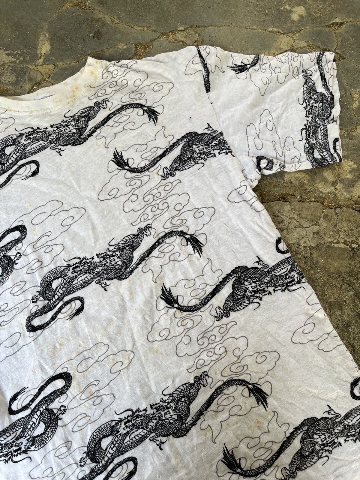 Japanese Brand × Vintage Vintage Overprint Dragon Tee Size US S / EU 44-46 / 1 - 4 Thumbnail