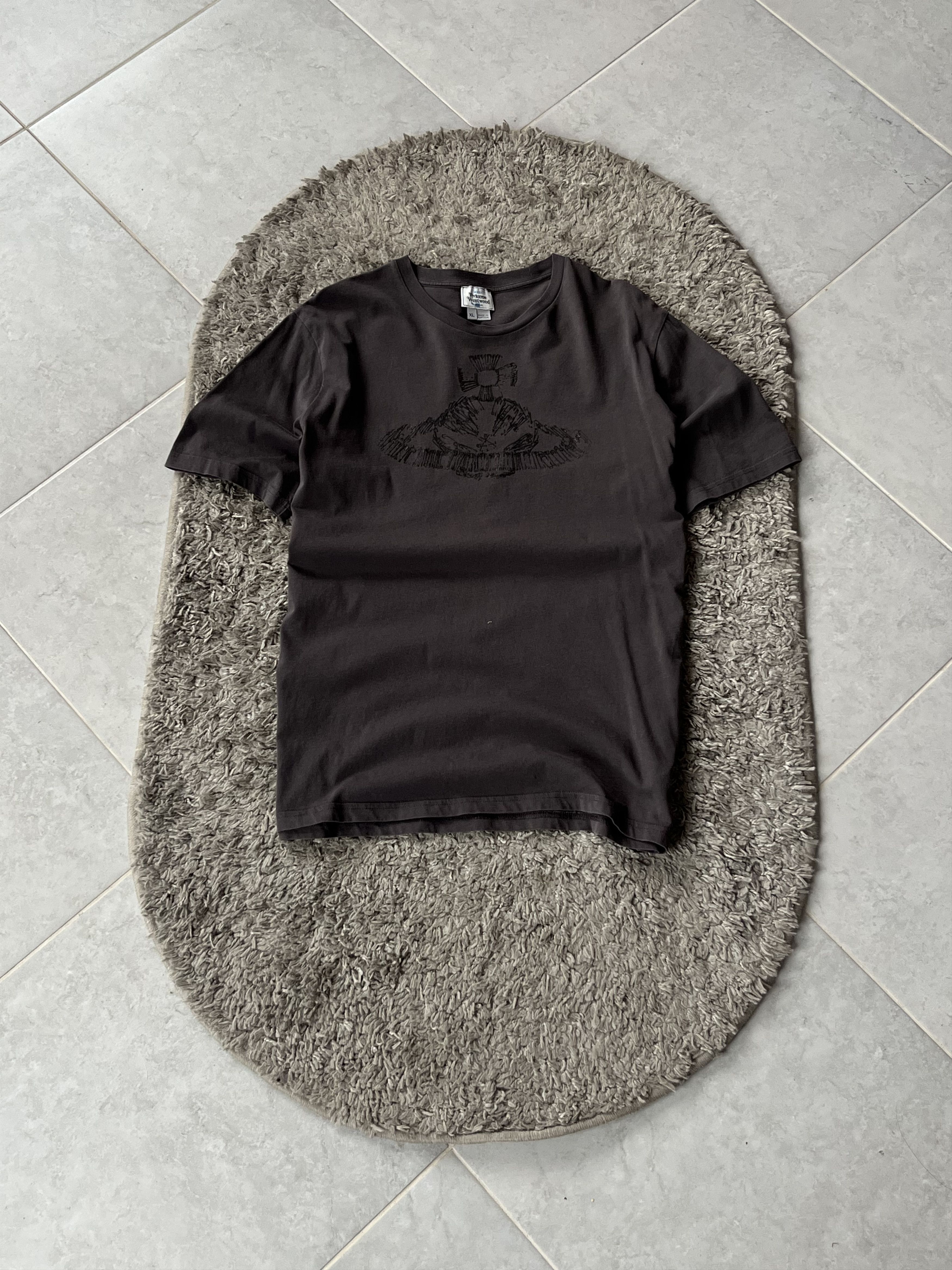 Vivienne Westwood Vintage Tee Vivienne Westwood Big Logo Y2K Style Streetwear Size US XL / EU 56 / 4 - 1 Thumbnail