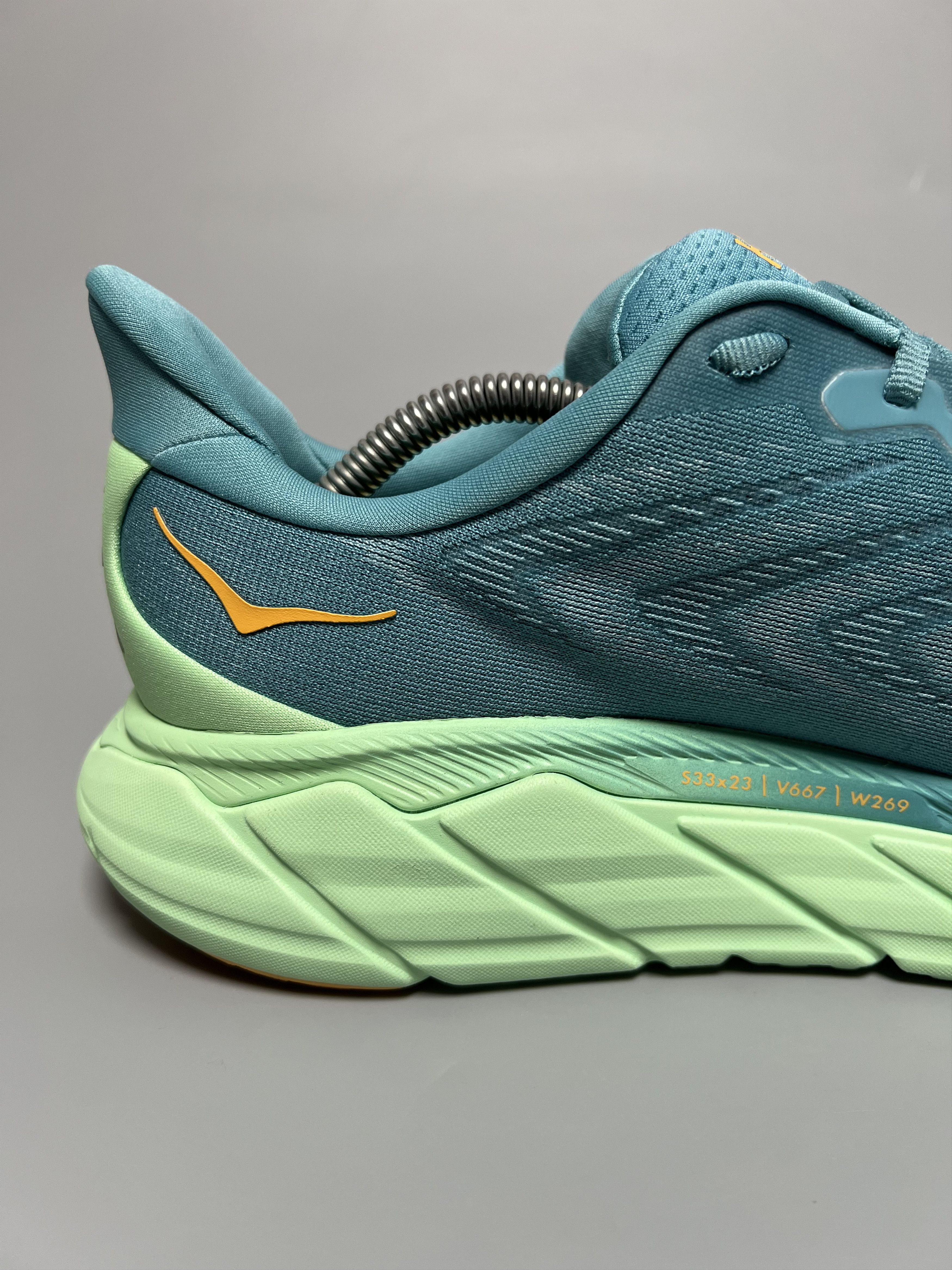 Hoka 9D Hoka One One Arahi 6 Running Shoes Walking Gym Size US 9 / EU 42 - 6 Thumbnail