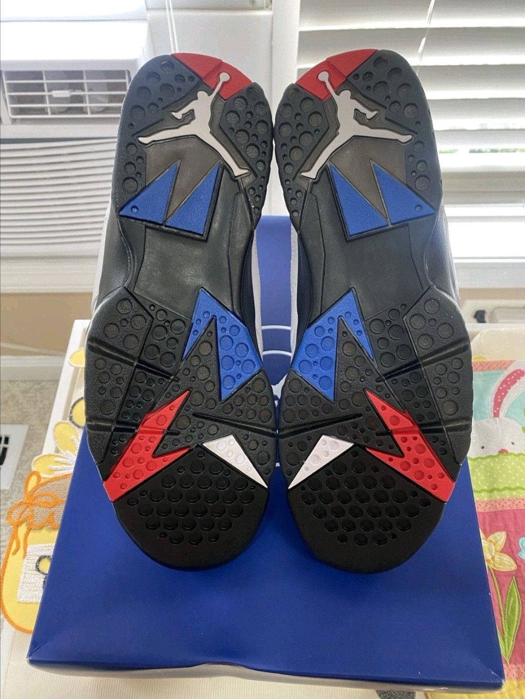 Jordan Brand Nike PSG X Air Jordan Retro 7 Paname CZ0789105 Size 10.5 Men Size US 10.5 / EU 43-44 - 4 Thumbnail