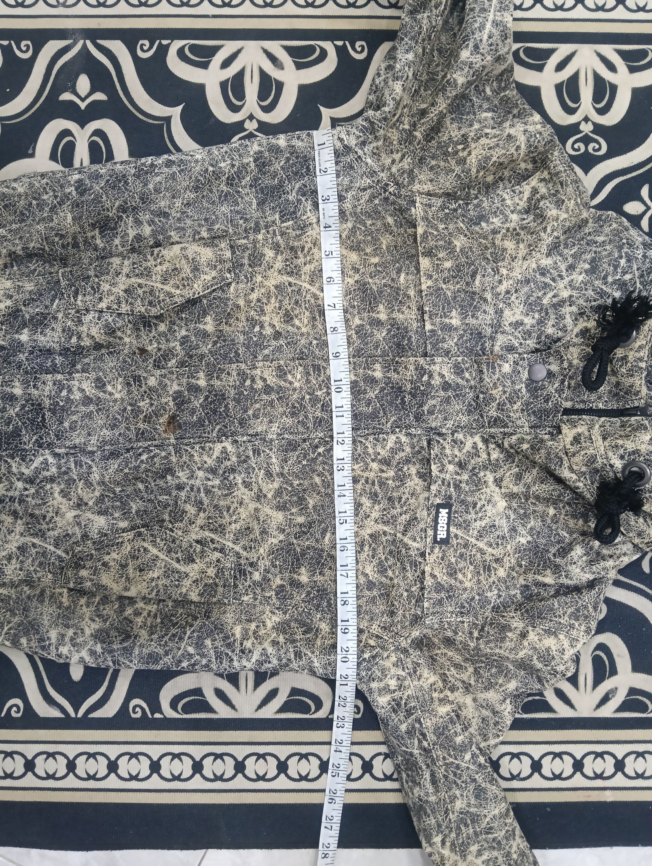 Le Grande Bleu (L.G.B.) Limited MSGR Japan Brand Like Bondage Crackled Style Size US L / EU 52-54 / 3 - 20 Thumbnail