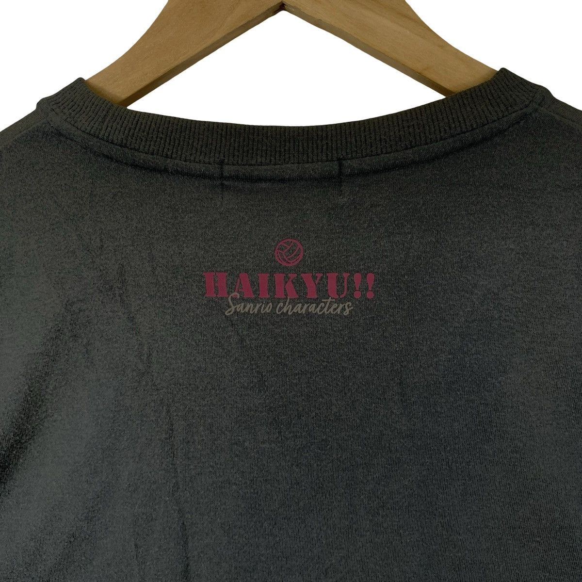 Vintage Vintage Haikyuu!! Anime Graphic Sanrio Characters Collab Size US S / EU 44-46 / 1 - 8 Thumbnail