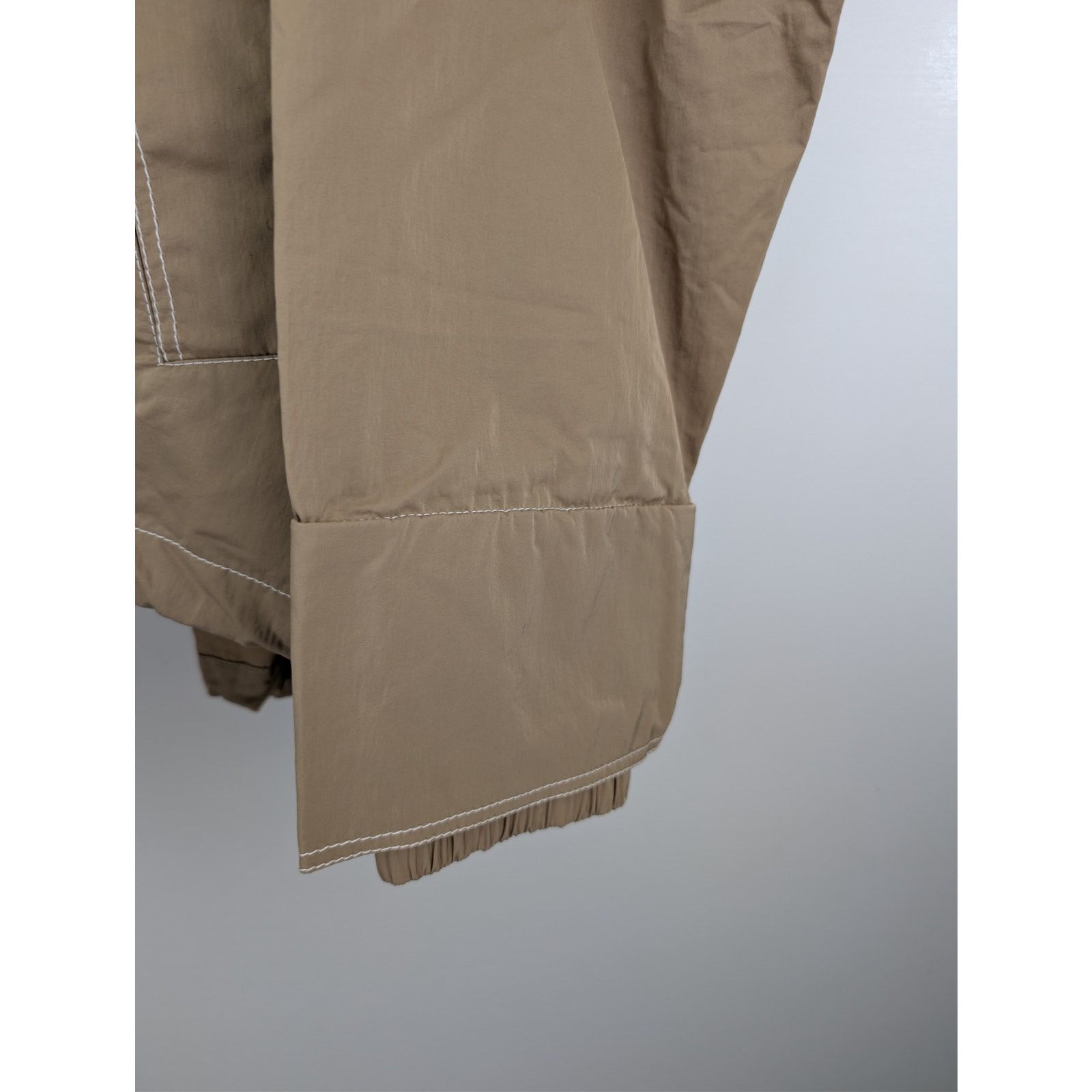 Bottega Veneta o1rshd1 Tech Nylon Blouson Hoodie Jacket in Seasame Size US L / EU 52-54 / 3 - 6 Thumbnail