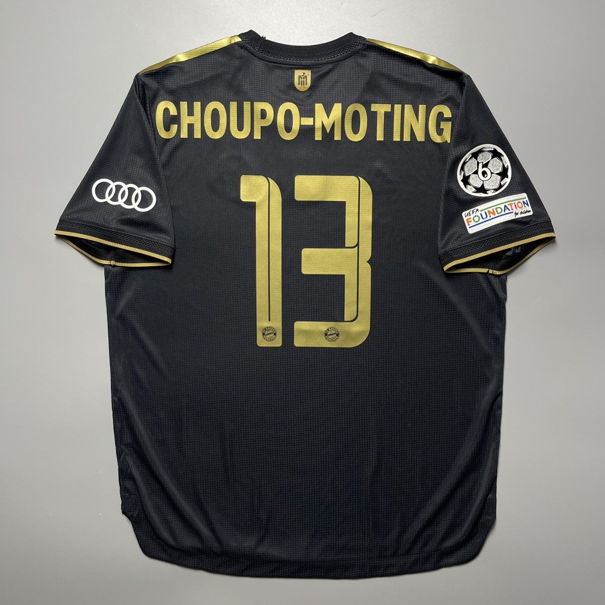 Vintage BAYERN ADIDAS 2021/2022 SOCCER AWAY JERSEY #13 CHOUPO-MOTING Size US XXL / EU 58 / 5 - 1 Thumbnail