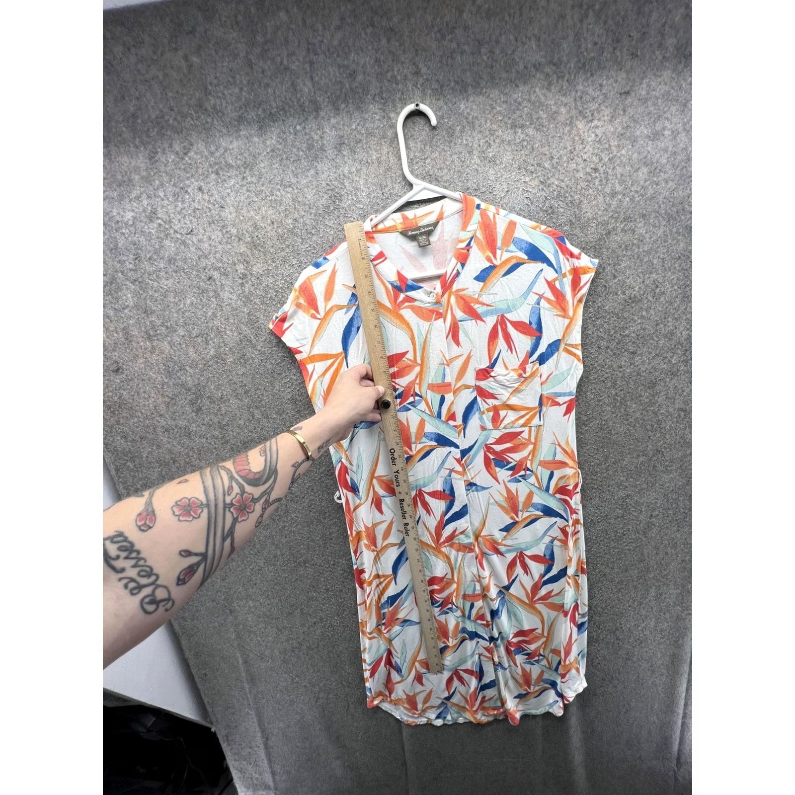 Tommy Bahama Tommy Bahama Shirt Dress Womens Medium Multicolor Floral Henley Cap Sleeve T-Shirt Dress Dress Casual Beach Travel Size M / US 6-8 / IT 42-44 - 4 Thumbnail