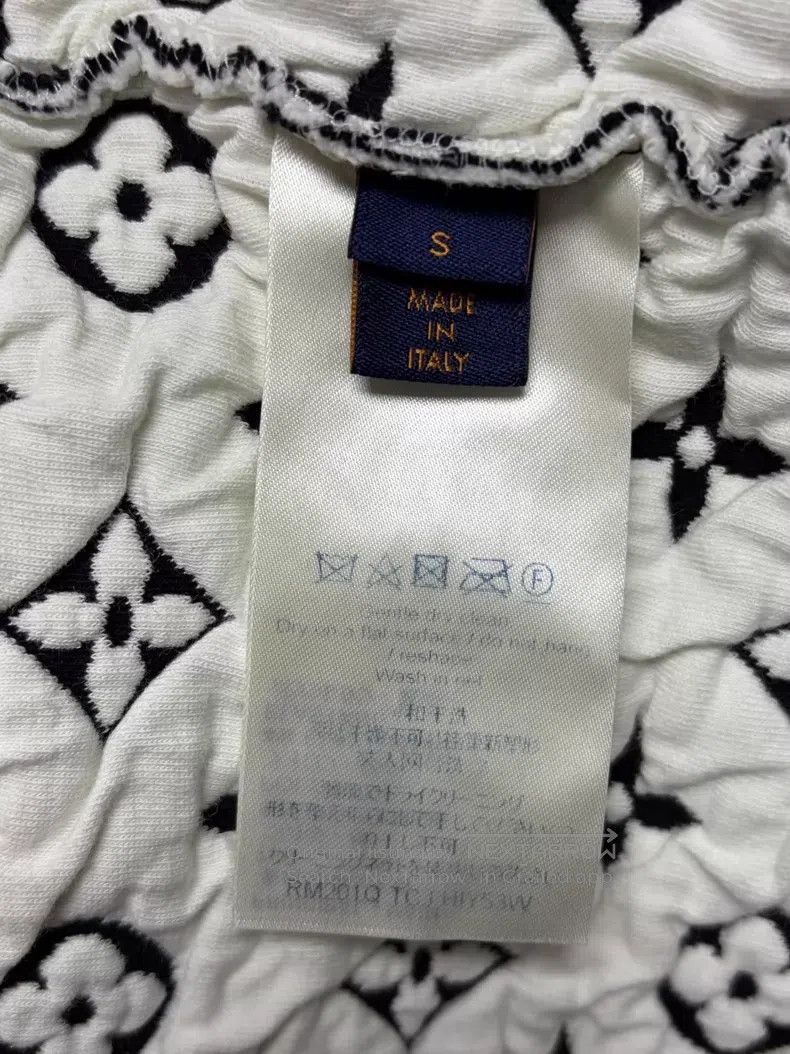 Louis Vuitton Louis Vuitton sweatshirt Size US S / EU 44-46 / 1 - 4 Thumbnail