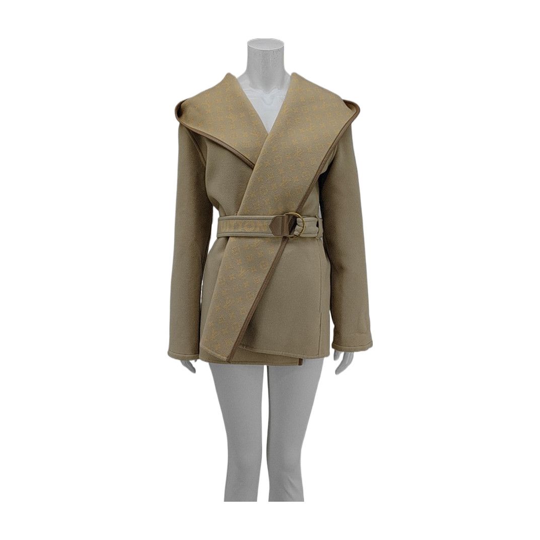 Louis Vuitton LOUIS VUITTON Monogram Belted Hooded Coat Size 38 Size S / US 4 / IT 40 - 1 Thumbnail