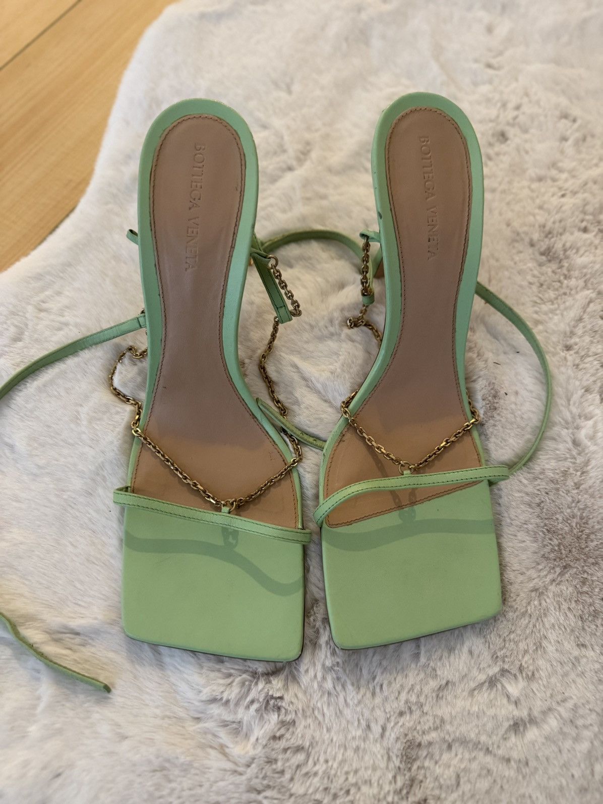 Bottega Veneta Bottega Veneta Stretch Chain Sandal in Pistachio Green Size US 9 / IT 39 - 1 Thumbnail