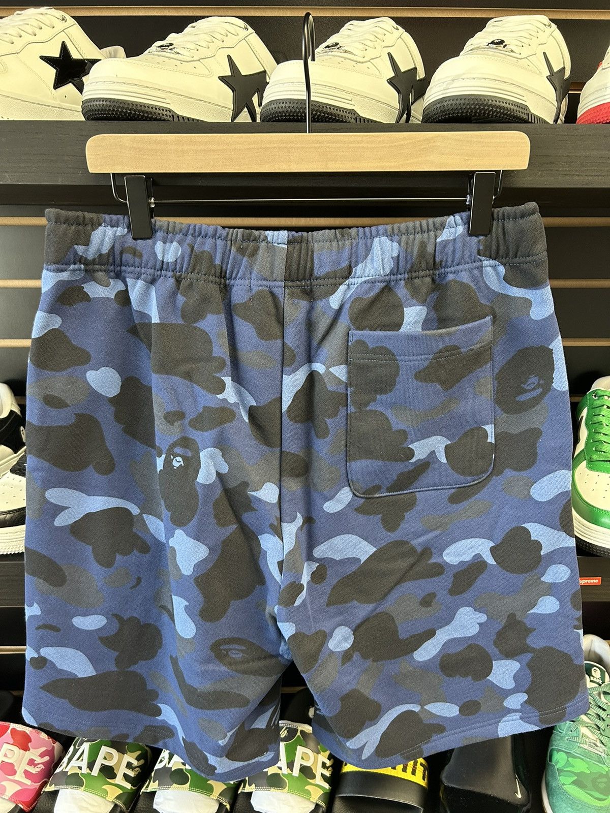 Bape Bape shorts Size US 32 / EU 48 - 2 Thumbnail