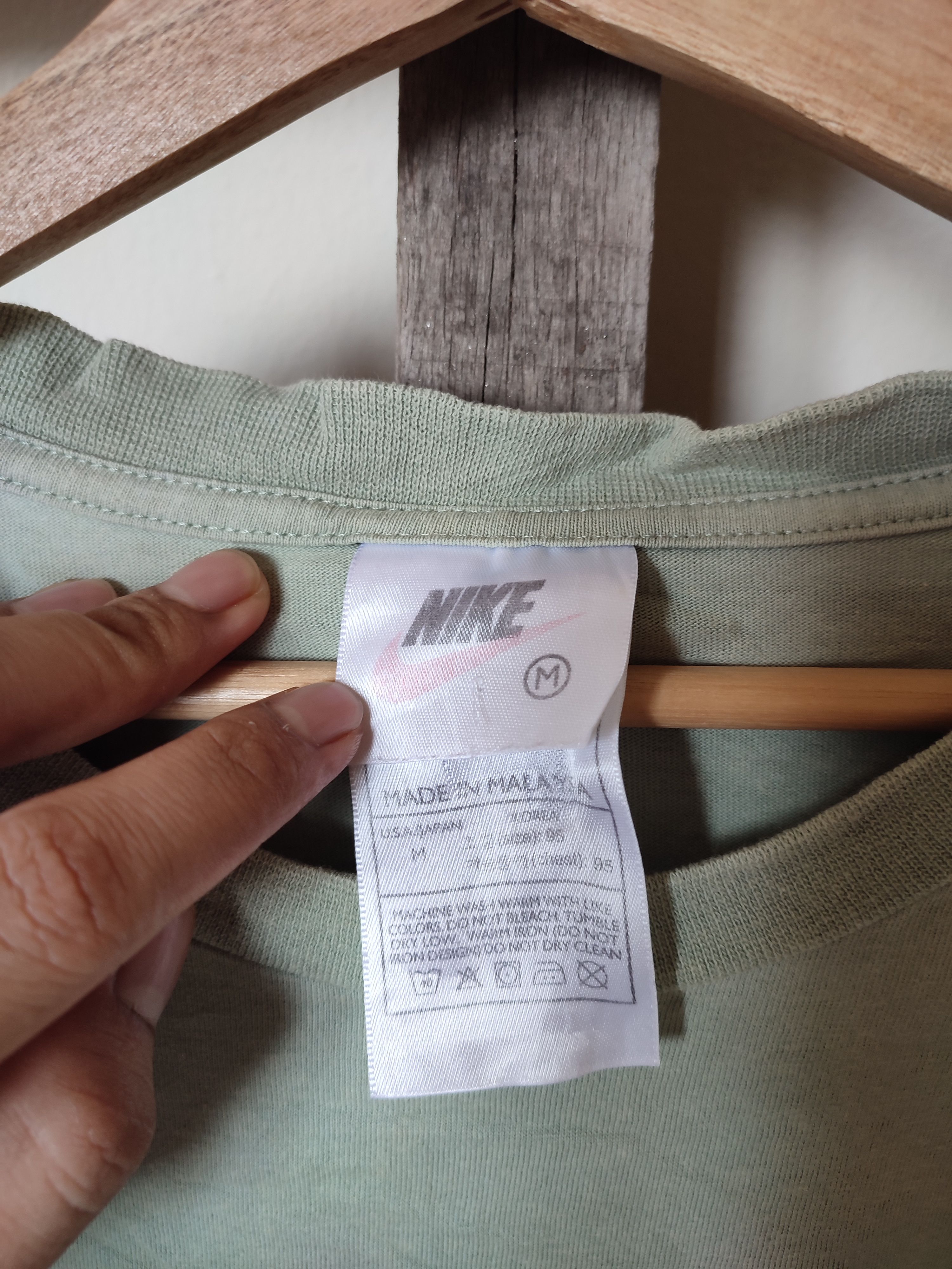 Nike ACG Vintage Nike ACG Tees Size US L / EU 52-54 / 3 - 6 Thumbnail