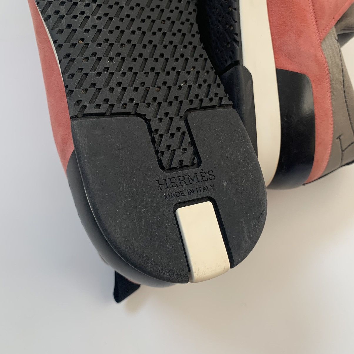 Hermes stadium low top sneakers