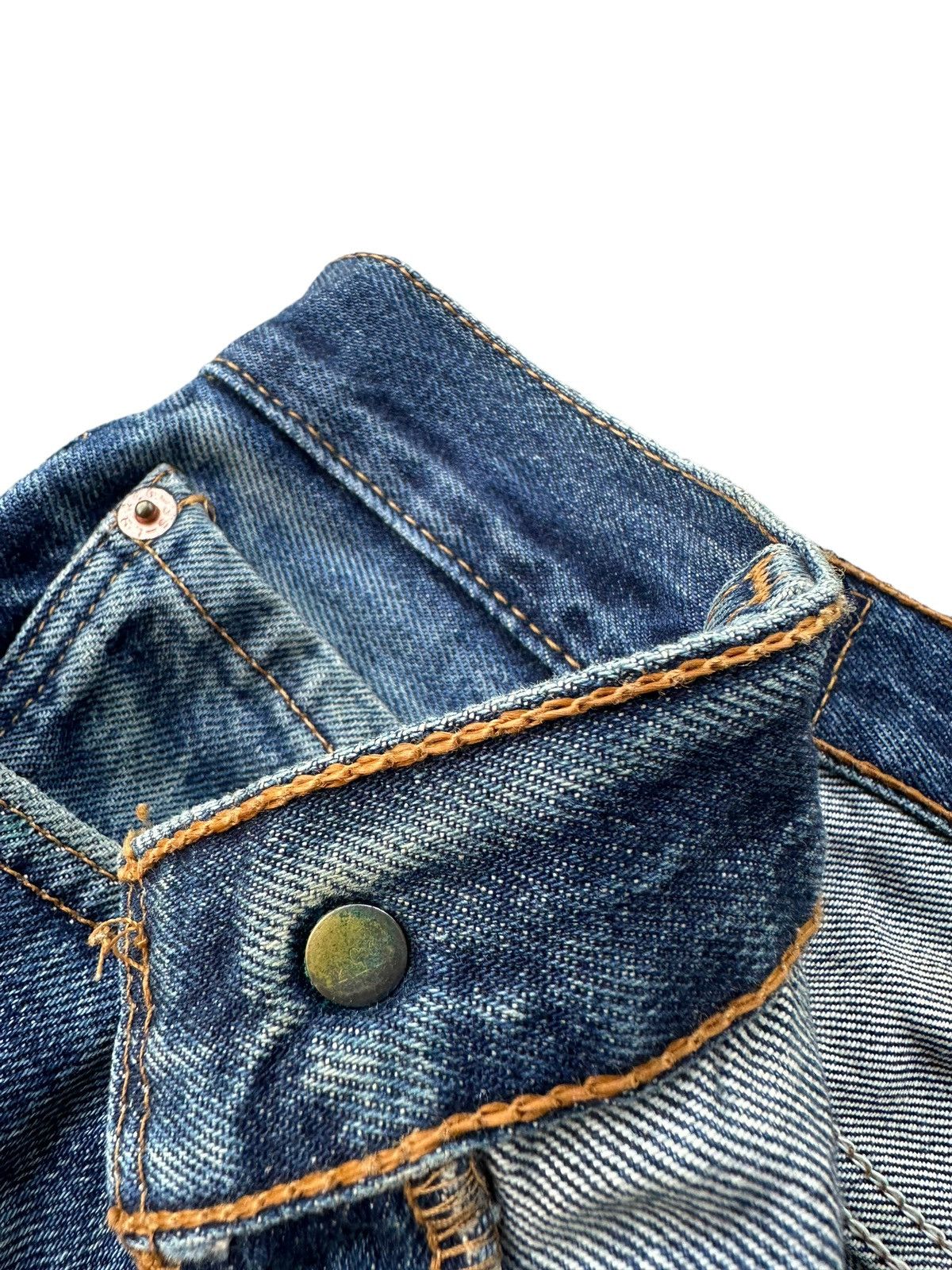 Levi's Levi’s 501 rop button 553 distressed denim jeans Size US 28 / EU 44 - 9 Thumbnail