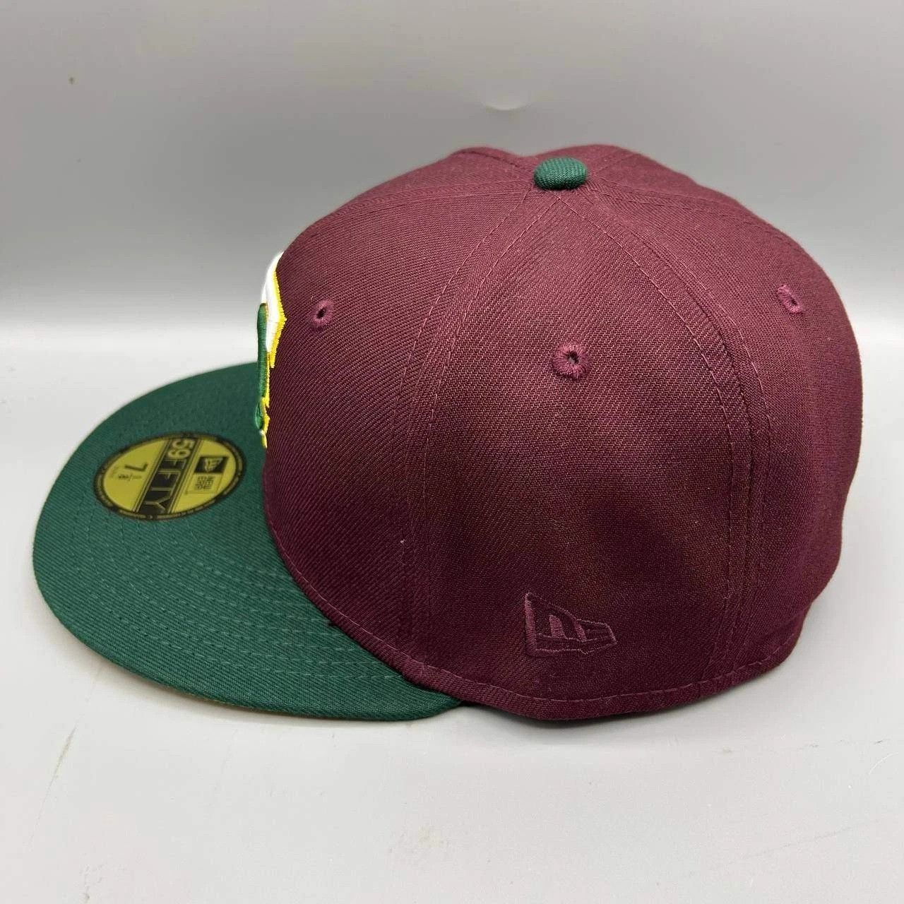 New Era Minnesota Twins Hat Men 7 1/8 Red Green MLB Fitted Cap New Size ONE SIZE - 6 Thumbnail