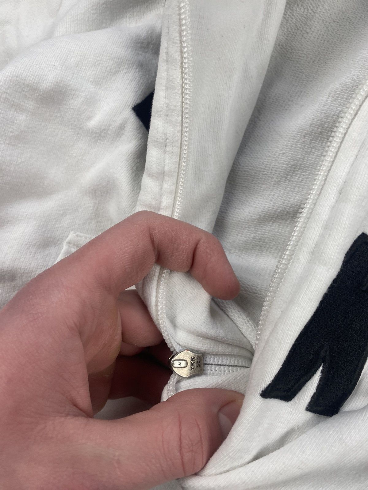 Nike × Vintage Vintage Y2K Nike Big Logo White Zip Up Hoodie rare 90’s Size M / US 6-8 / IT 42-44 - 7 Thumbnail