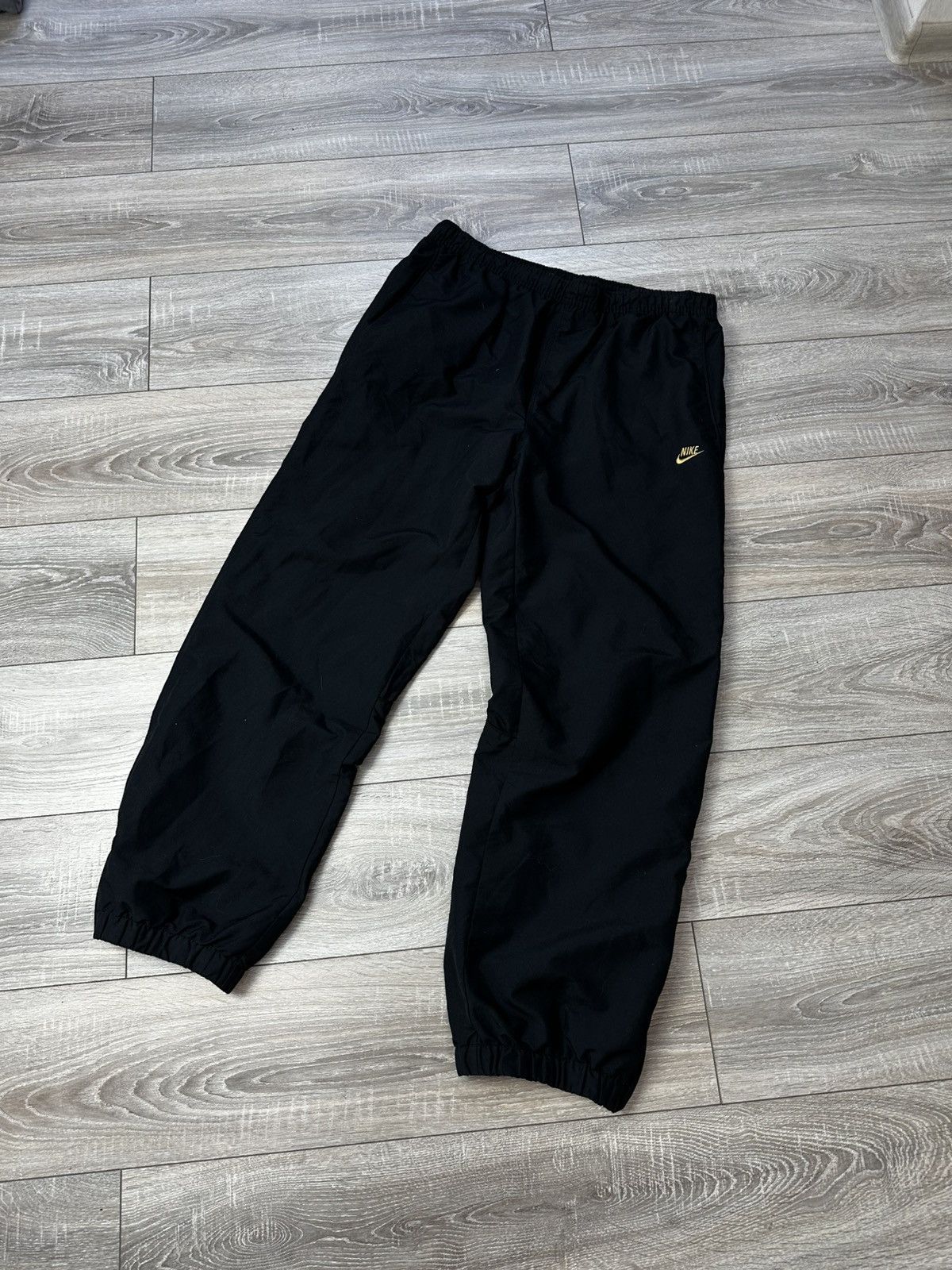 Nike Nike Vintage Parachute Y2K Nylon Pants Baggy Size US 34 / EU 50 - 1 Thumbnail