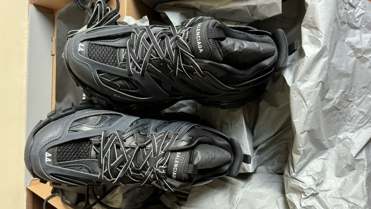 Balenciaga Balenciaga Black Track 1.0 sneakers Size US 11 / EU 44 - 2 Thumbnail