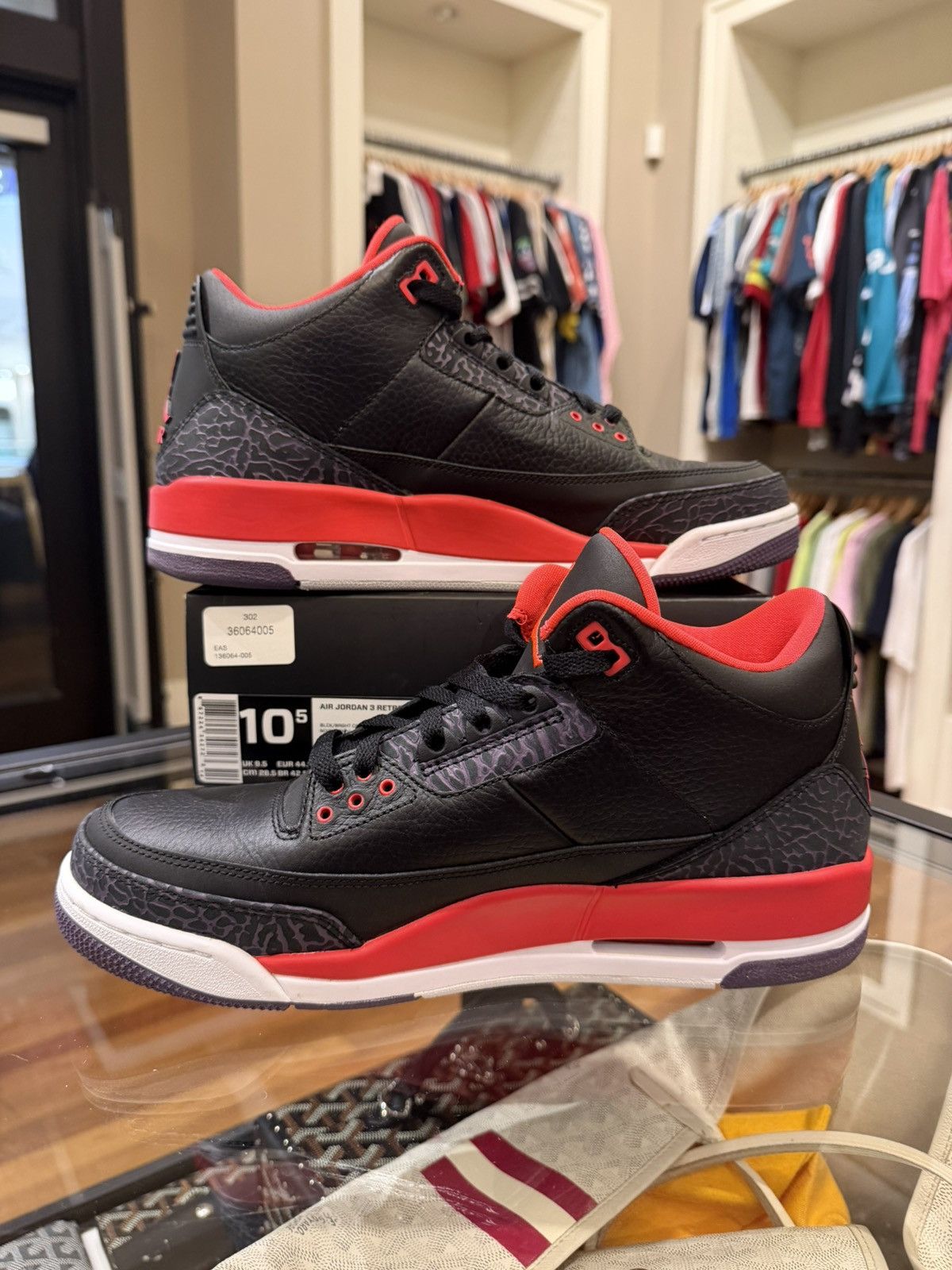 Jordan Brand Jordan 3 Retro ‘Crimson’ Size US 10.5 / EU 43-44 - 2 Thumbnail