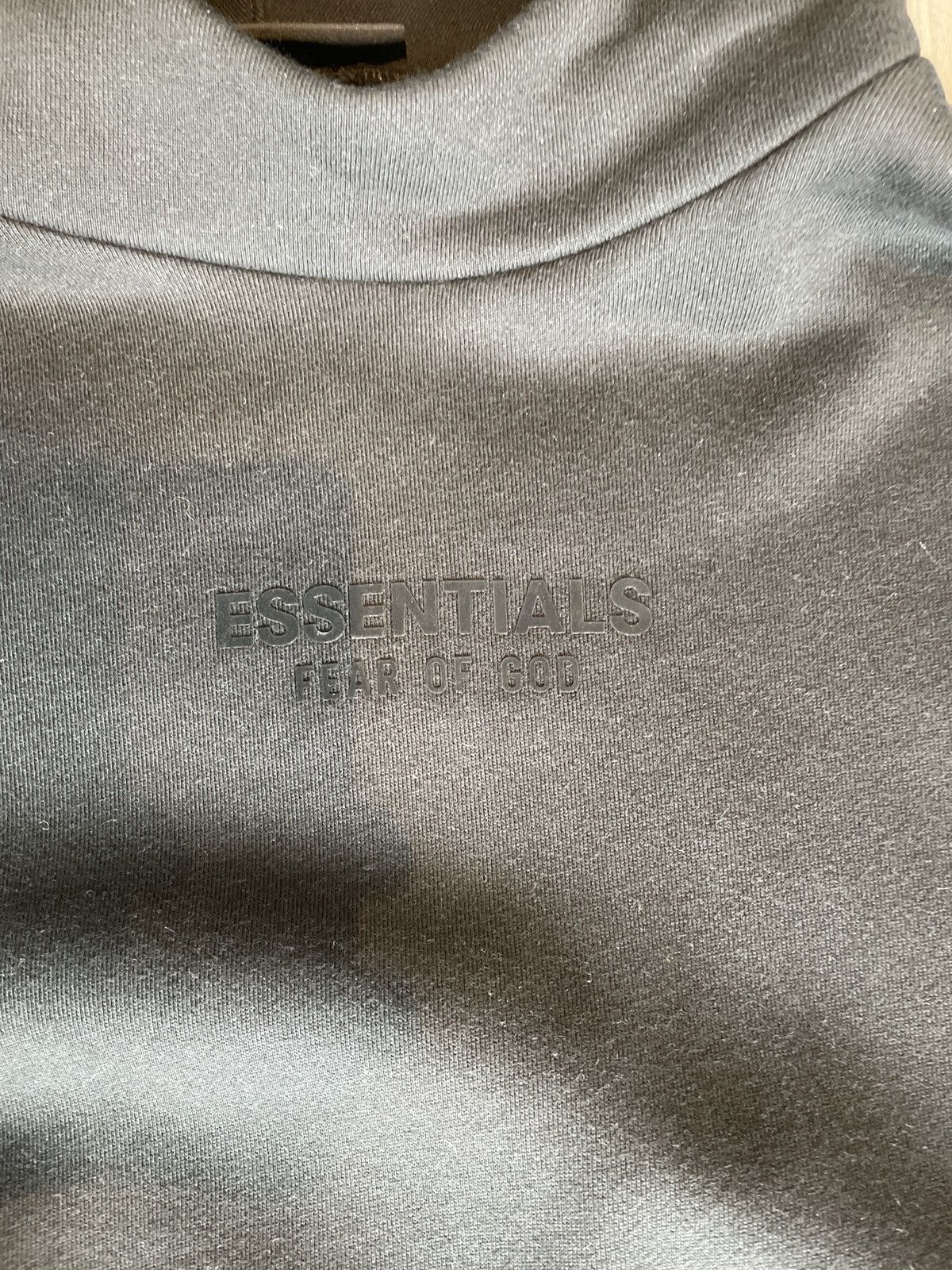 Essentials × Fear of God Fear of God Essentials FW23 Black Hoodie XL Size US XL / EU 56 / 4 - 2 Thumbnail