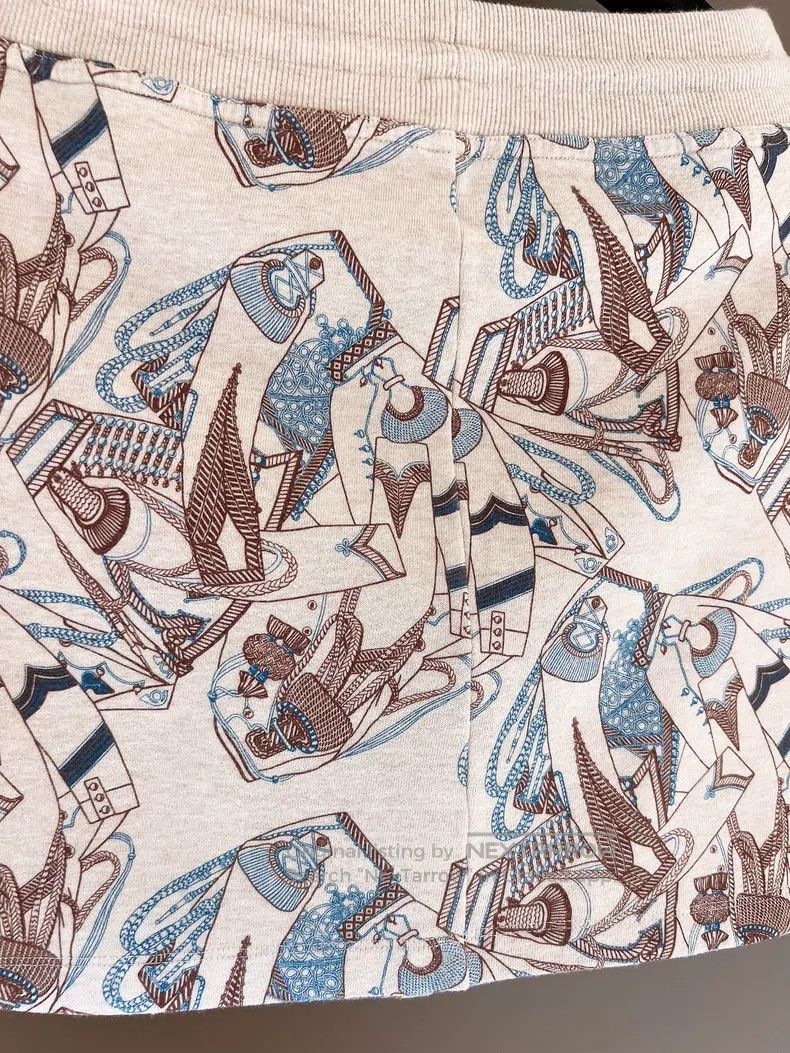 Hermes Hermes Left Aifu and Dragon Knight Printed Velvet Half Ski Size 42" / US 20 - 3 Thumbnail