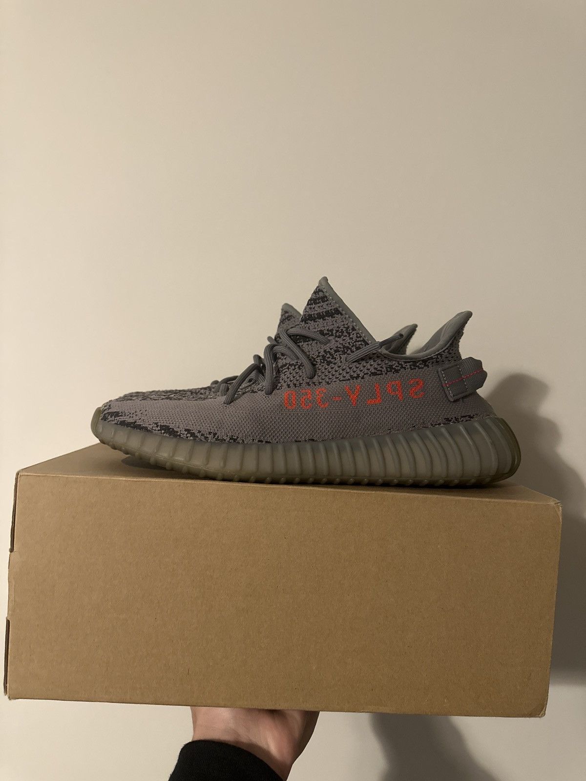 Yeezy Yeezy Boost 350 v2 Beluga 2.0 Size US 10 / EU 43 - 6 Thumbnail