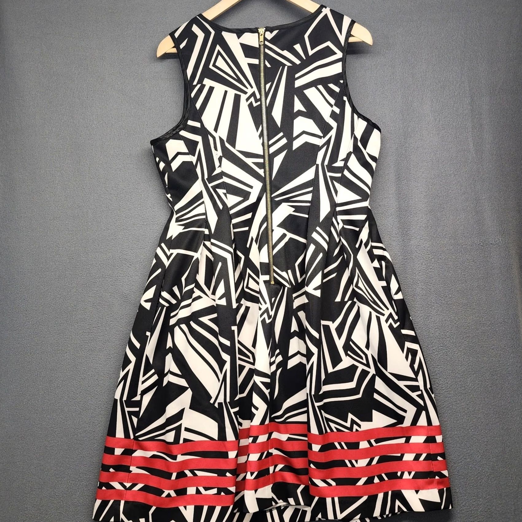 Vintage Monroe & Main Dress Womens 16 Black White Geometric Fit Flare Sleeveless Red Hem Midi Plus Women Size XXL / US 16-18 / IT 52-54 - 2 Thumbnail