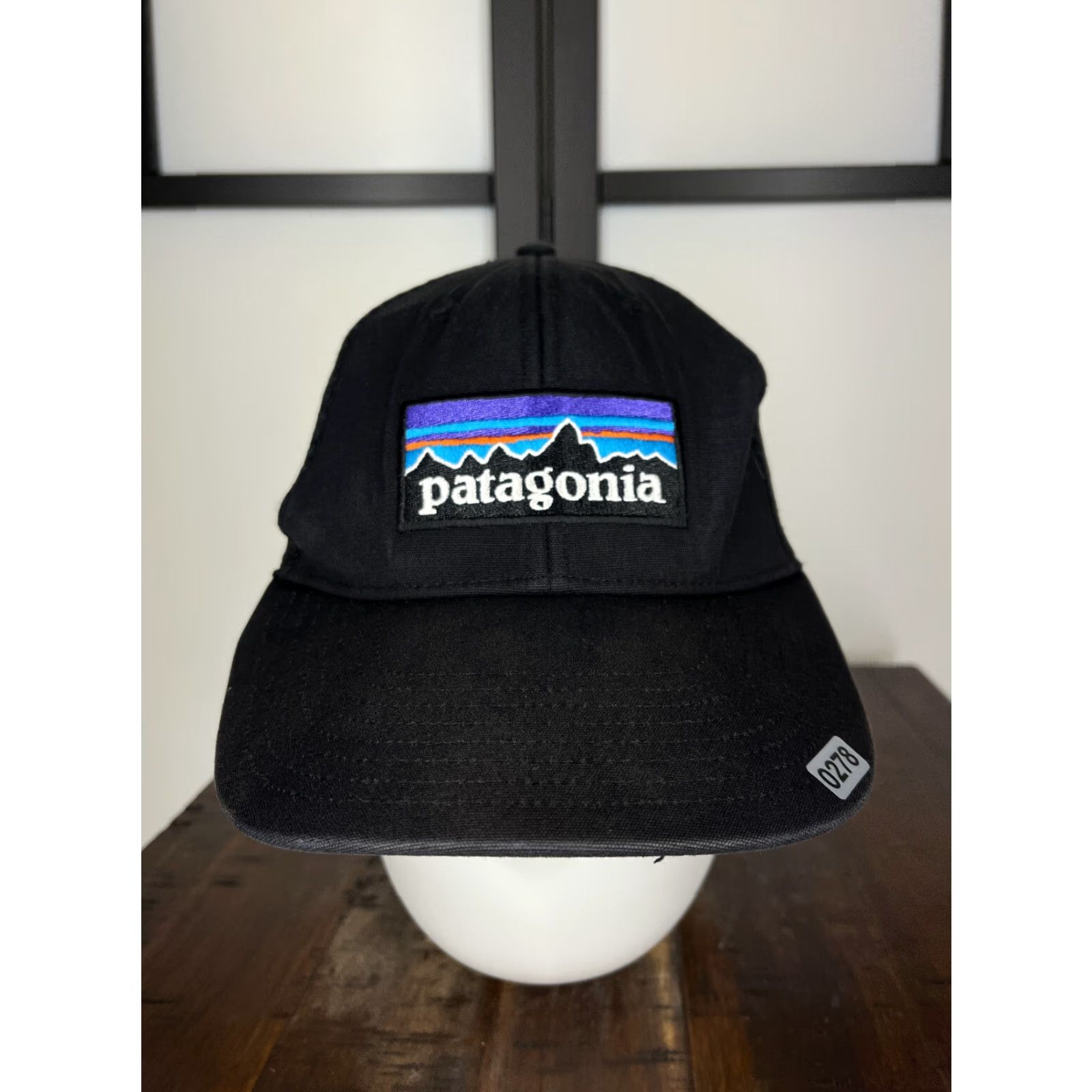 Patagonia Patagonia Hat Cap Snap Back Adult One Size Black Embroidered Trucker Fitz Roy Hat Cap Trucker Adult One Size Black Embroidered Fitz Roy Patagonia Mens Size ONE SIZE - 2 Thumbnail