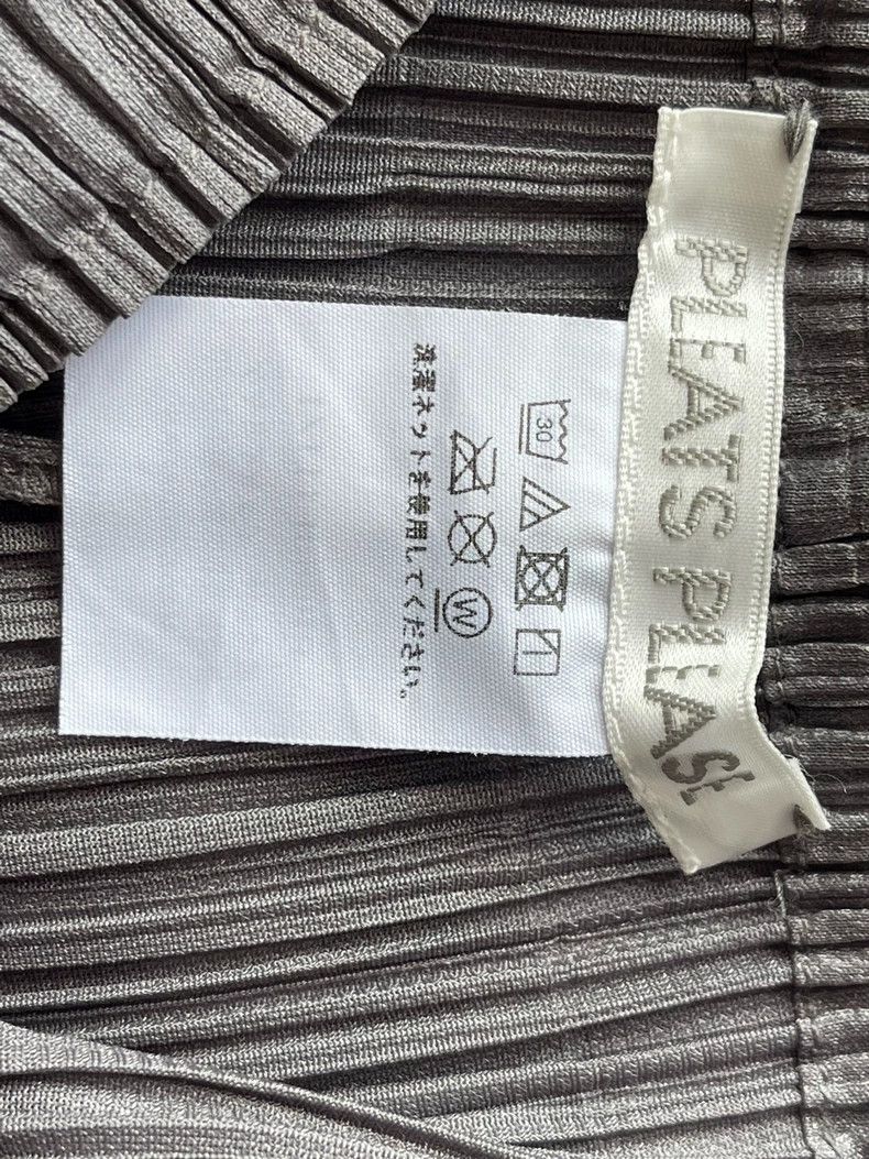 Issey Miyake Issey Miyake size:1 Dark grey pleated pants Size 42" / US 20 - 3 Thumbnail