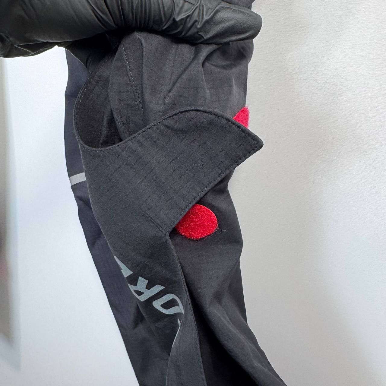 Other Gore Bike Wear Mens Cycling Rain Pants Black Waterproof L Size US 33 - 11 Thumbnail