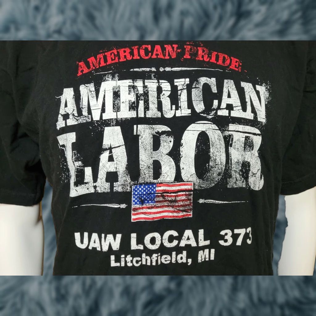 Vintage UAW Local 373 Litchfield MI T Shirt Large Bayside Cotton Black Crew Neck Short Sleeve Union Graphic Tee Men Size US L / EU 52-54 / 3 - 1 Thumbnail