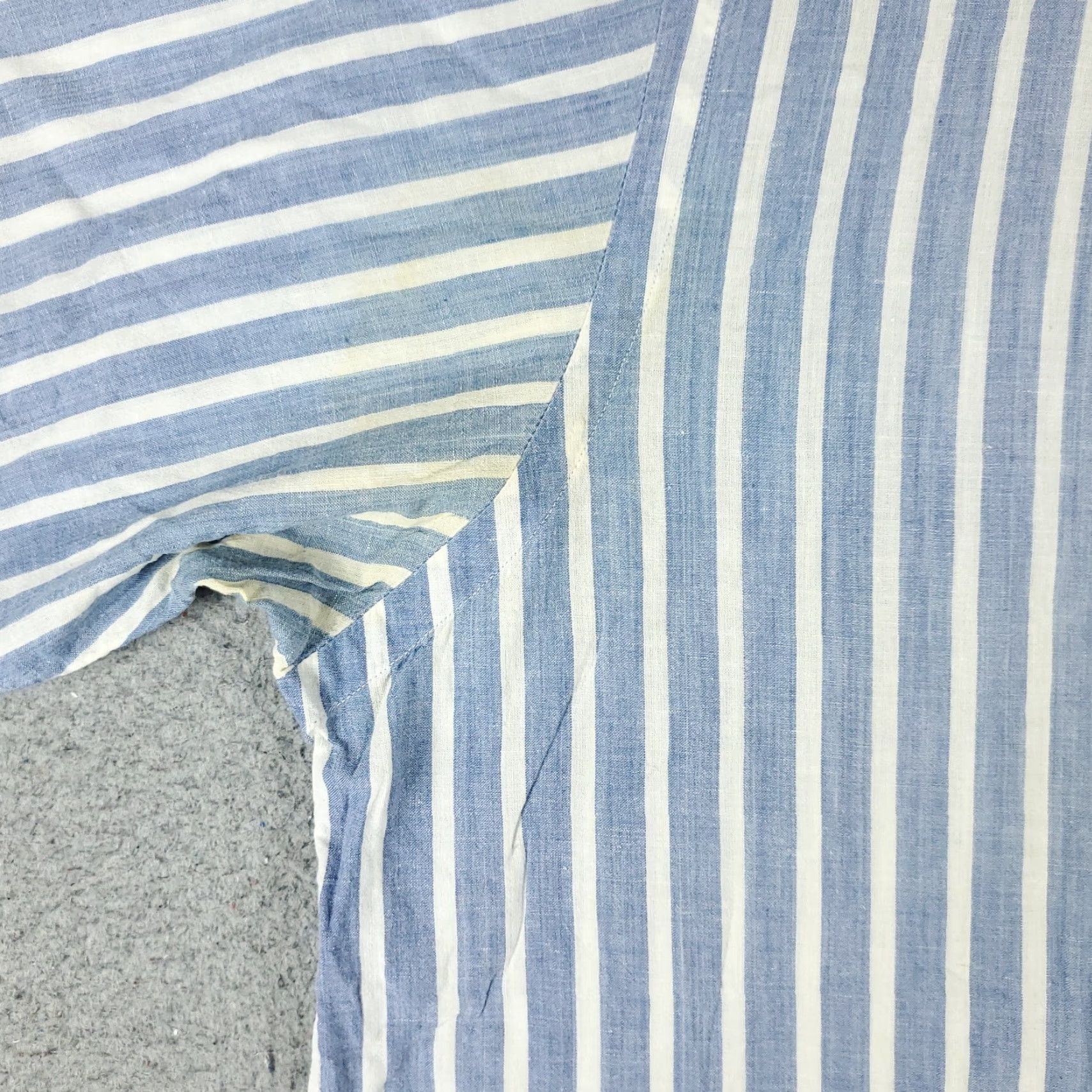 Ralph Lauren Ralph Lauren Men's Button-Up Shirt Large Blue Striped Short Sleeve Casual Workwear Size US L / EU 52-54 / 3 - 4 Thumbnail