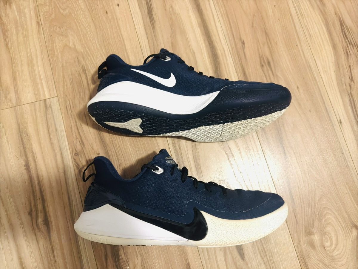 Nike Nike Mamba Focus TB Size US 10 / EU 43 - 3 Thumbnail