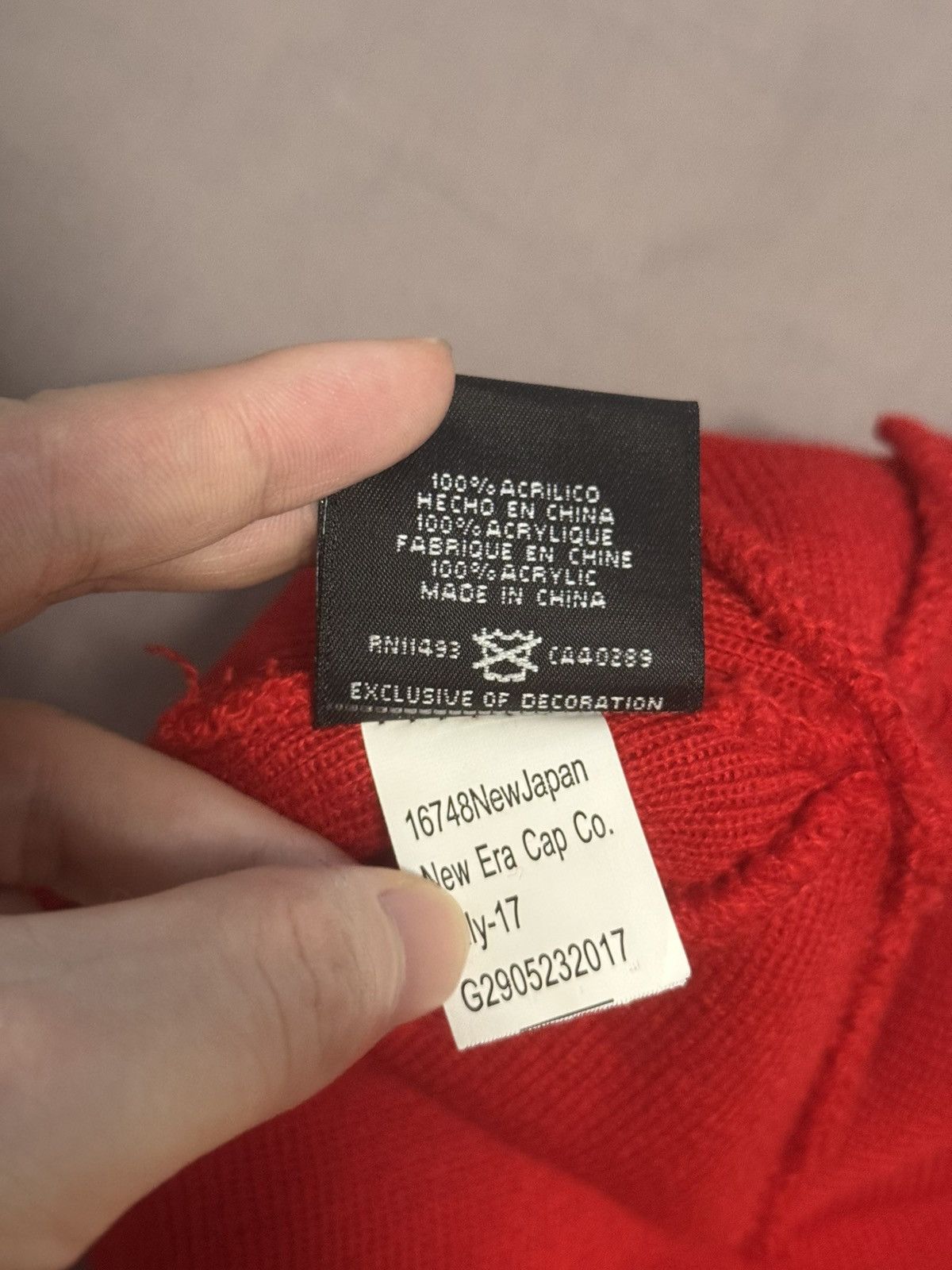 Supreme Supreme fw17 purple on red new era box logo beanie Size ONE SIZE - 5 Thumbnail