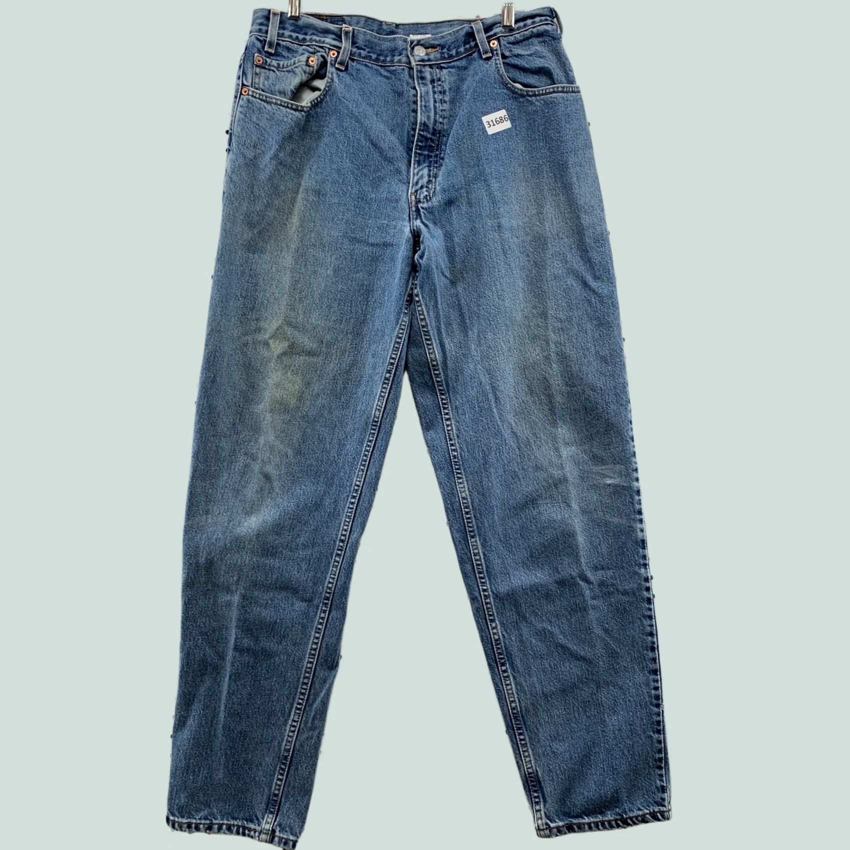 Levi's VINTAGE Levi's 560 Jeans Mens Blue Loose Tapered Fit Distressed 34x33 Size US 42 / EU 58 - 1 Thumbnail