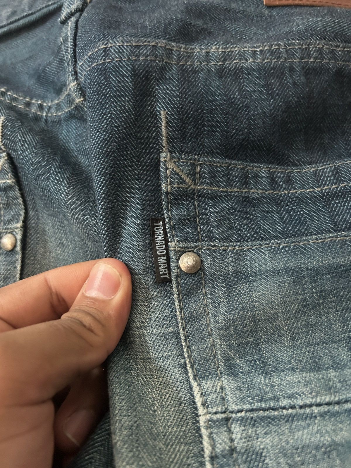Tornado Mart Tornado Mart Striped Waxed Denim Flared Jeans Size US 31 - 9 Thumbnail