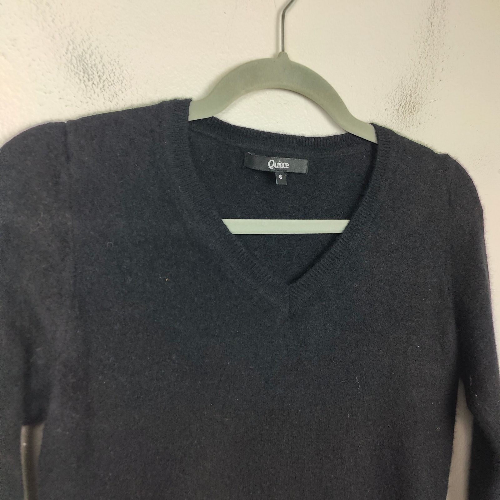 Quince Quince Mongolian Cashmere V-Neck Sweater Womens Small Size S / US 4 / IT 40 - 2 Thumbnail
