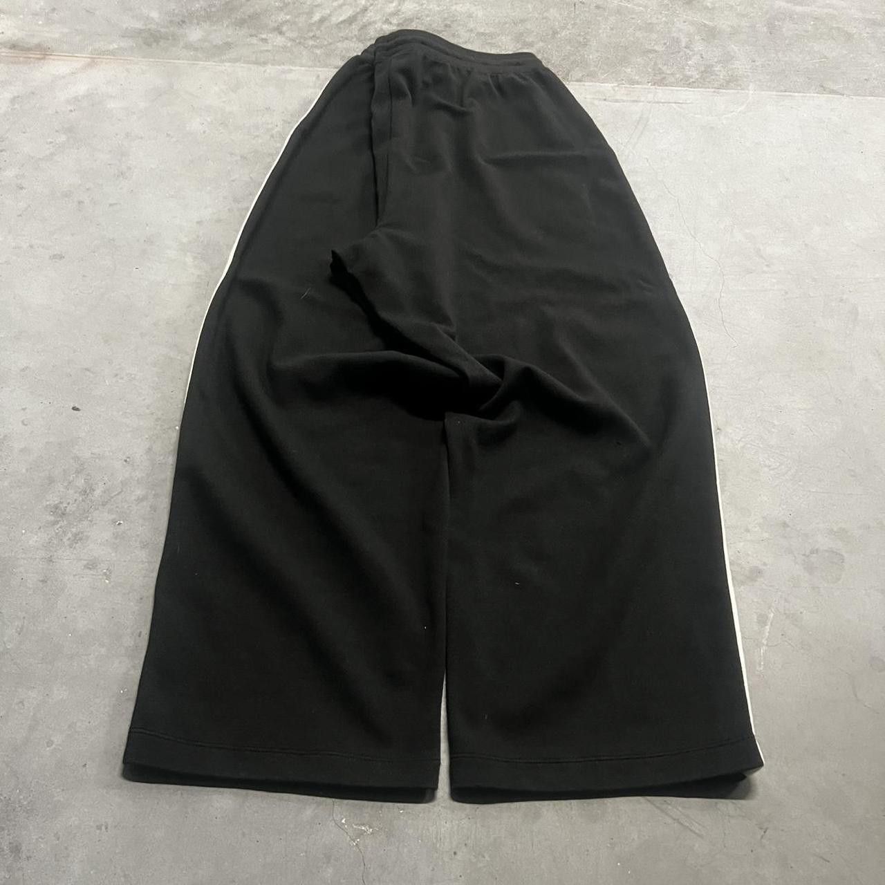 Vintage Crazy Vintage Y2K/2000s Baggy Black Striped Sweatpants with adjustable waistband! Size US 36 / EU 52 - 6 Thumbnail